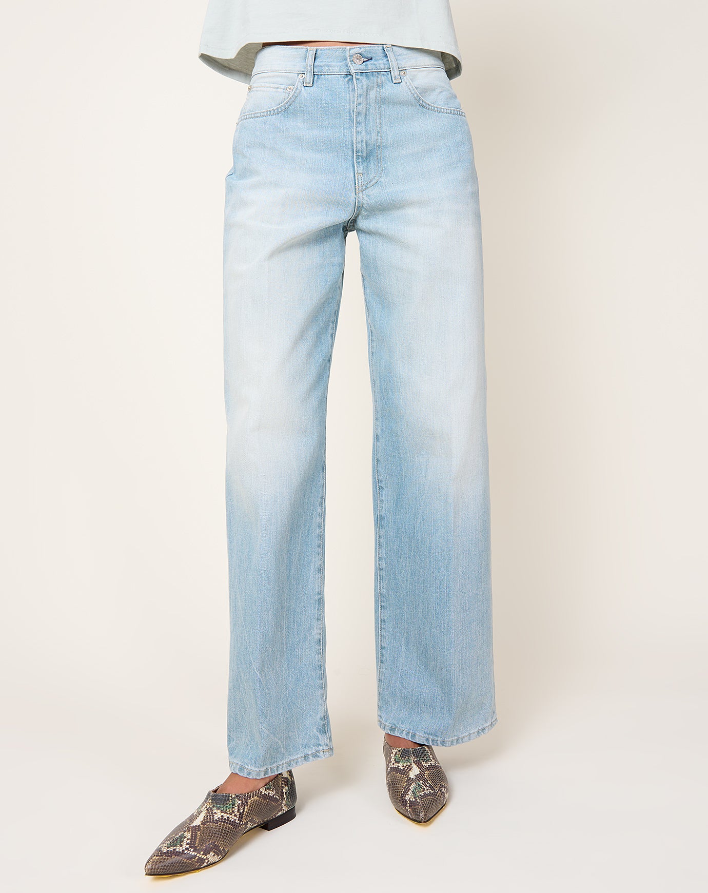 6397 Wide Jean in Beach Blue