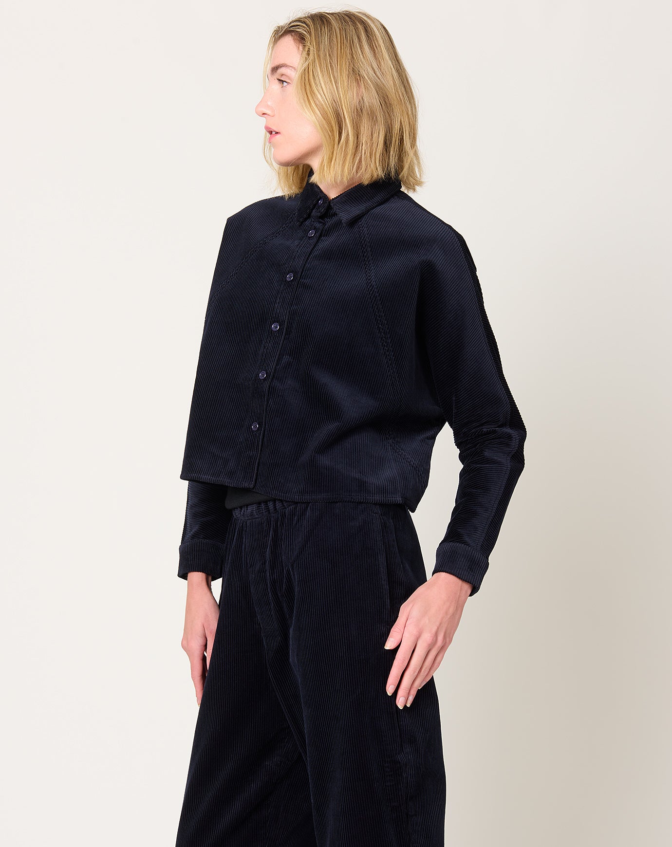 7115 by Szeki Corduroy 3/4 Cropped Shirt Jacket in Black