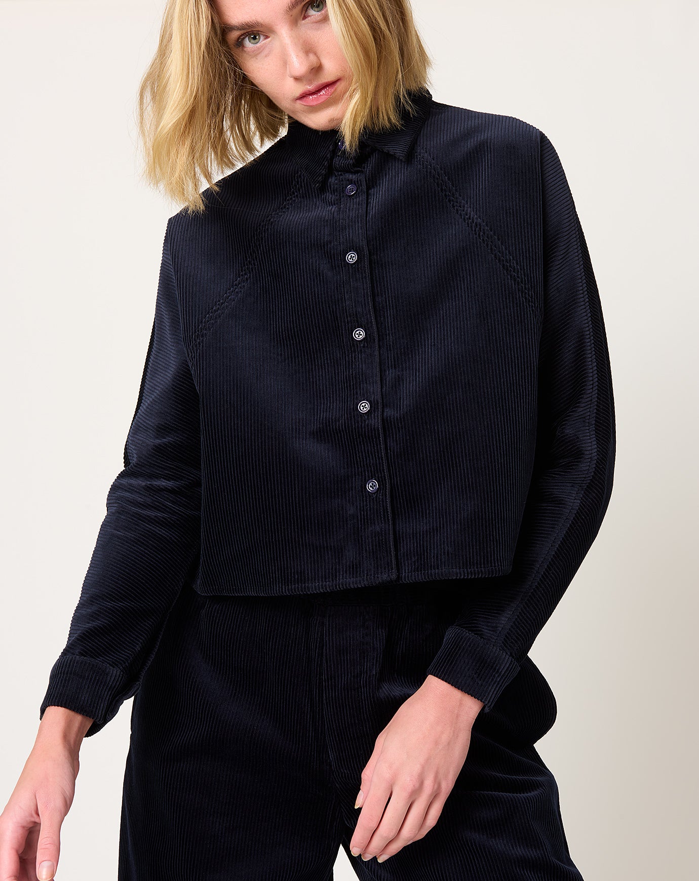 7115 by Szeki Corduroy 3/4 Cropped Shirt Jacket in Black