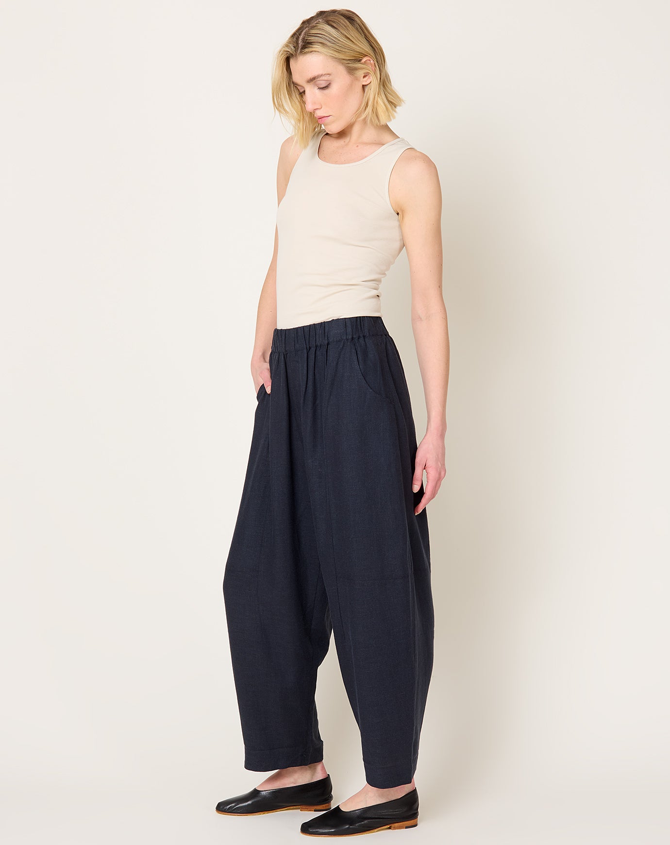 7115 by Szeki Elastic Panel Barrel Trouser in Navy Black