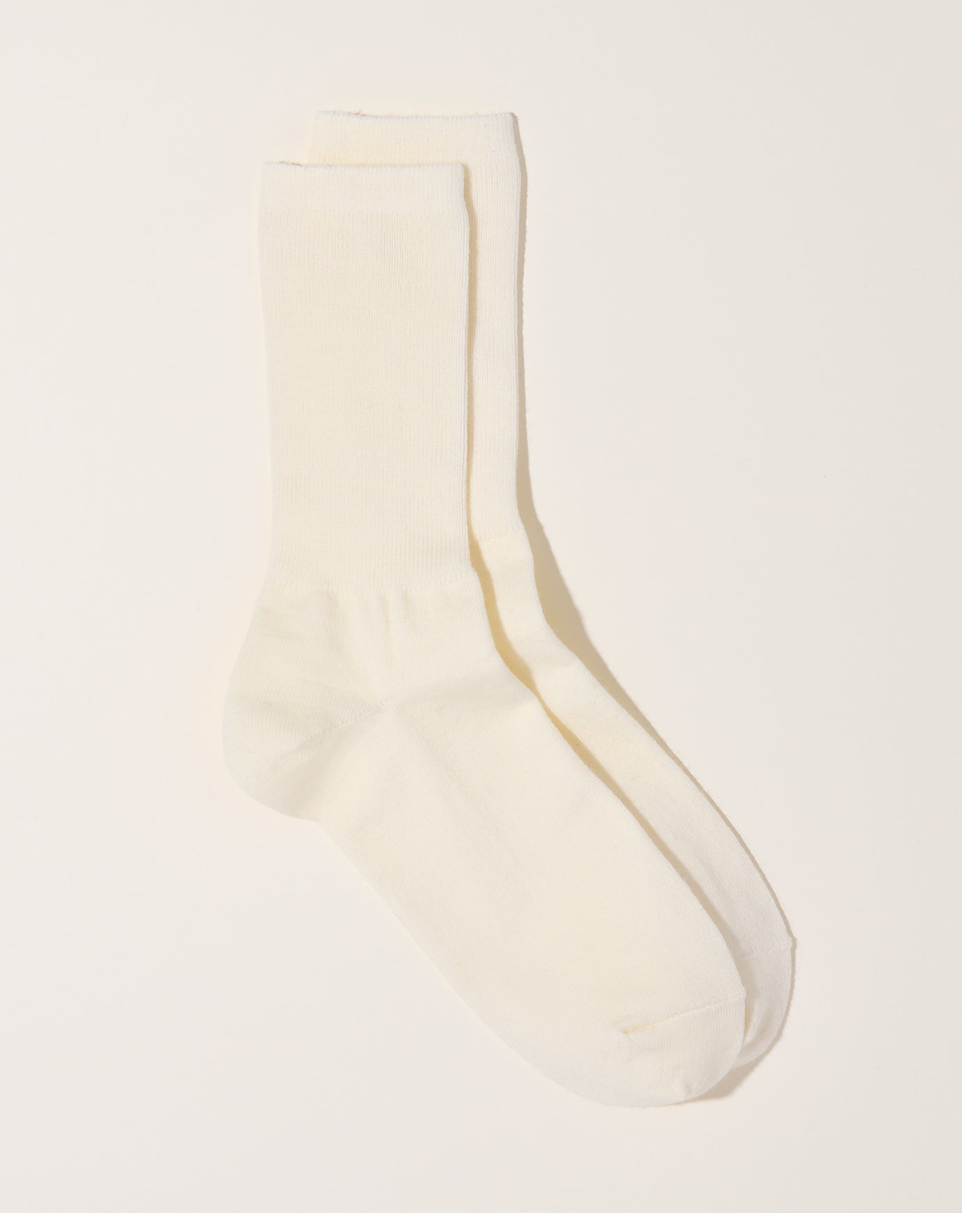 Nishiguchi Kutsushita Hakne Merino Wool Ribbed Socks in Ivory