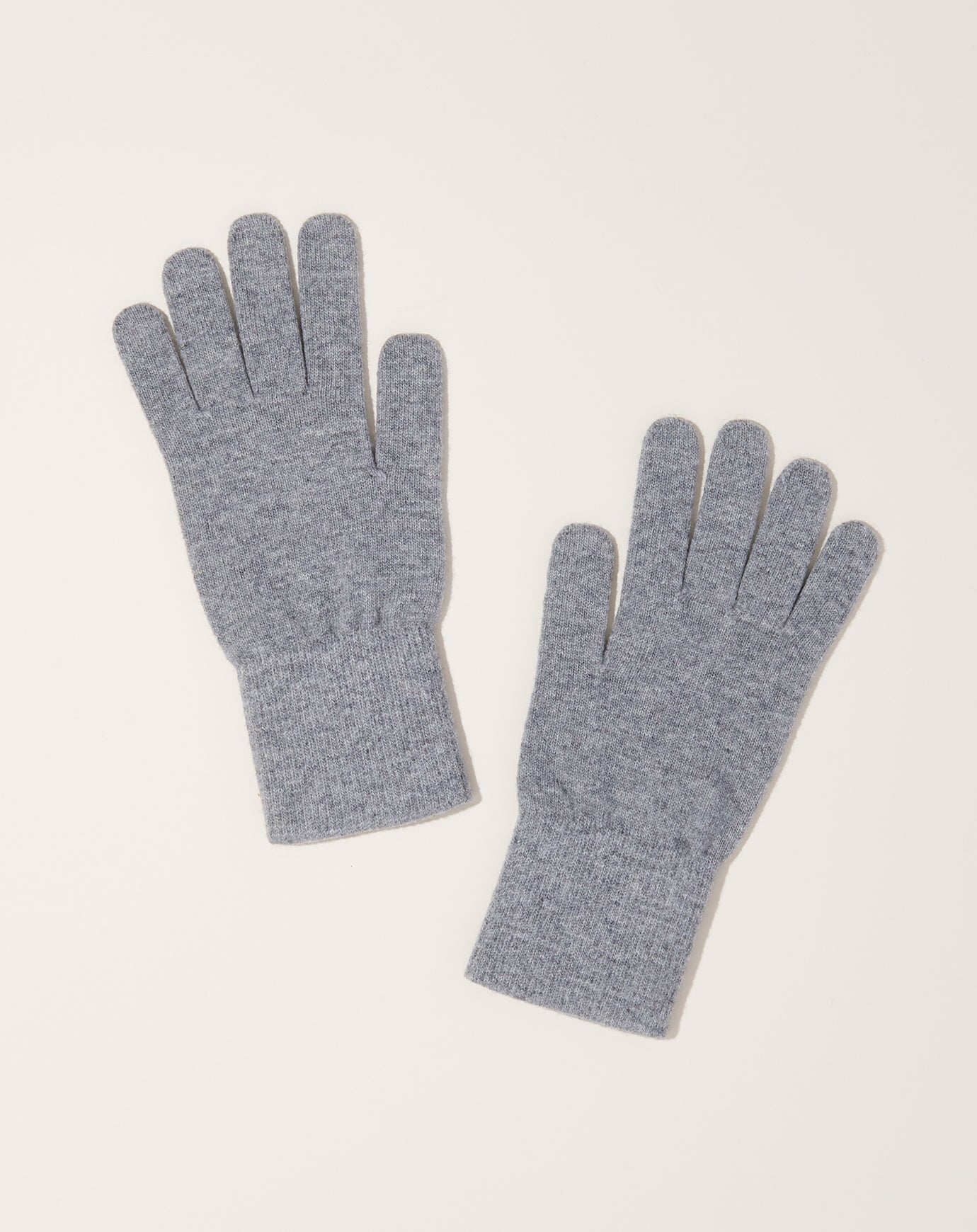 Nishiguchi Kutsushita Uruguayan Wool Gloves in Light Grey