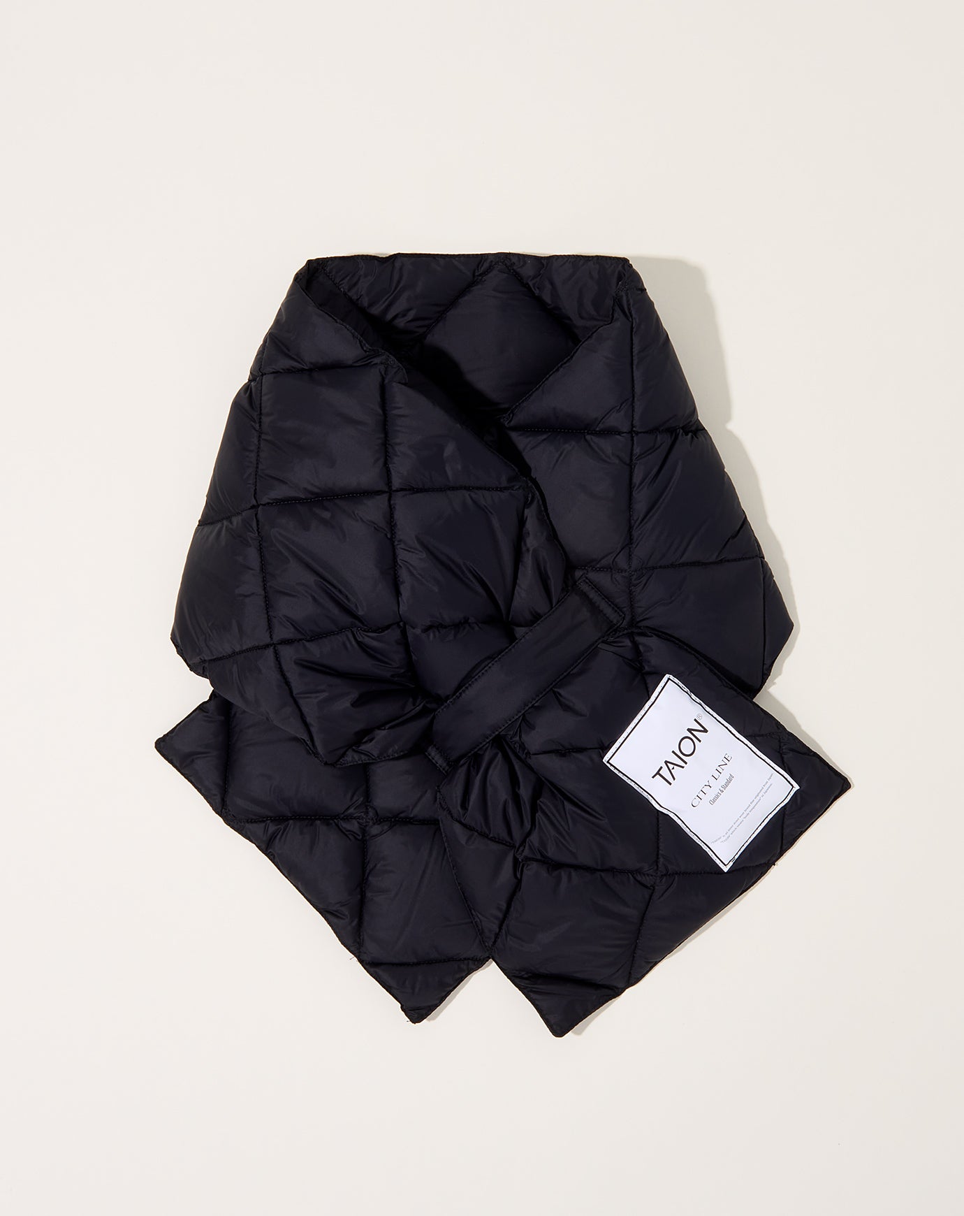 Taion City Down Scarf in Black