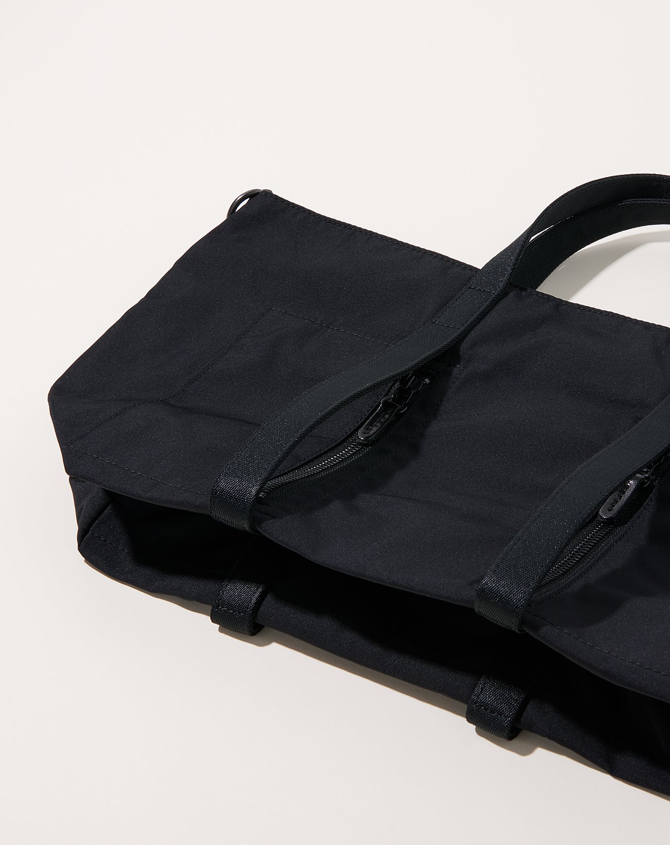 Amiacalva Gabardine 2-Way Shoulder Bag in Black