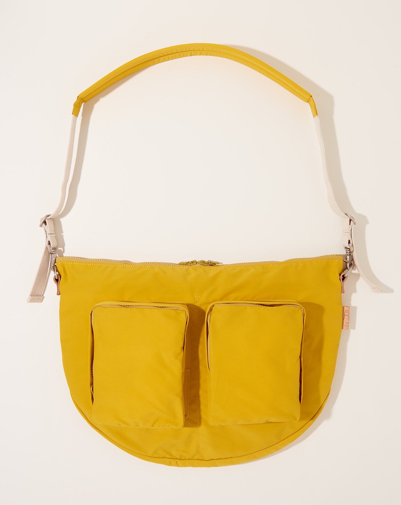 Amiacalva N/C Cloth Bodybag in Yellow