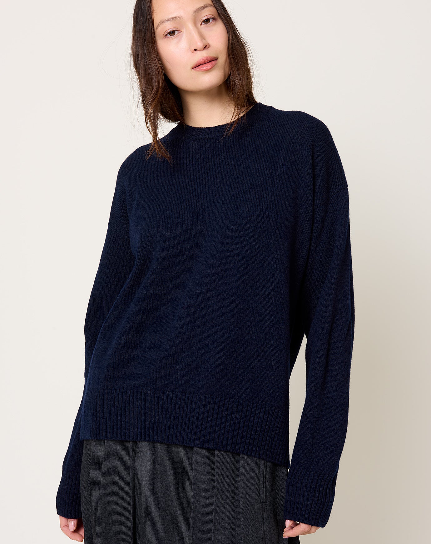 &Daughter Innes Slouch Crewneck in Navy