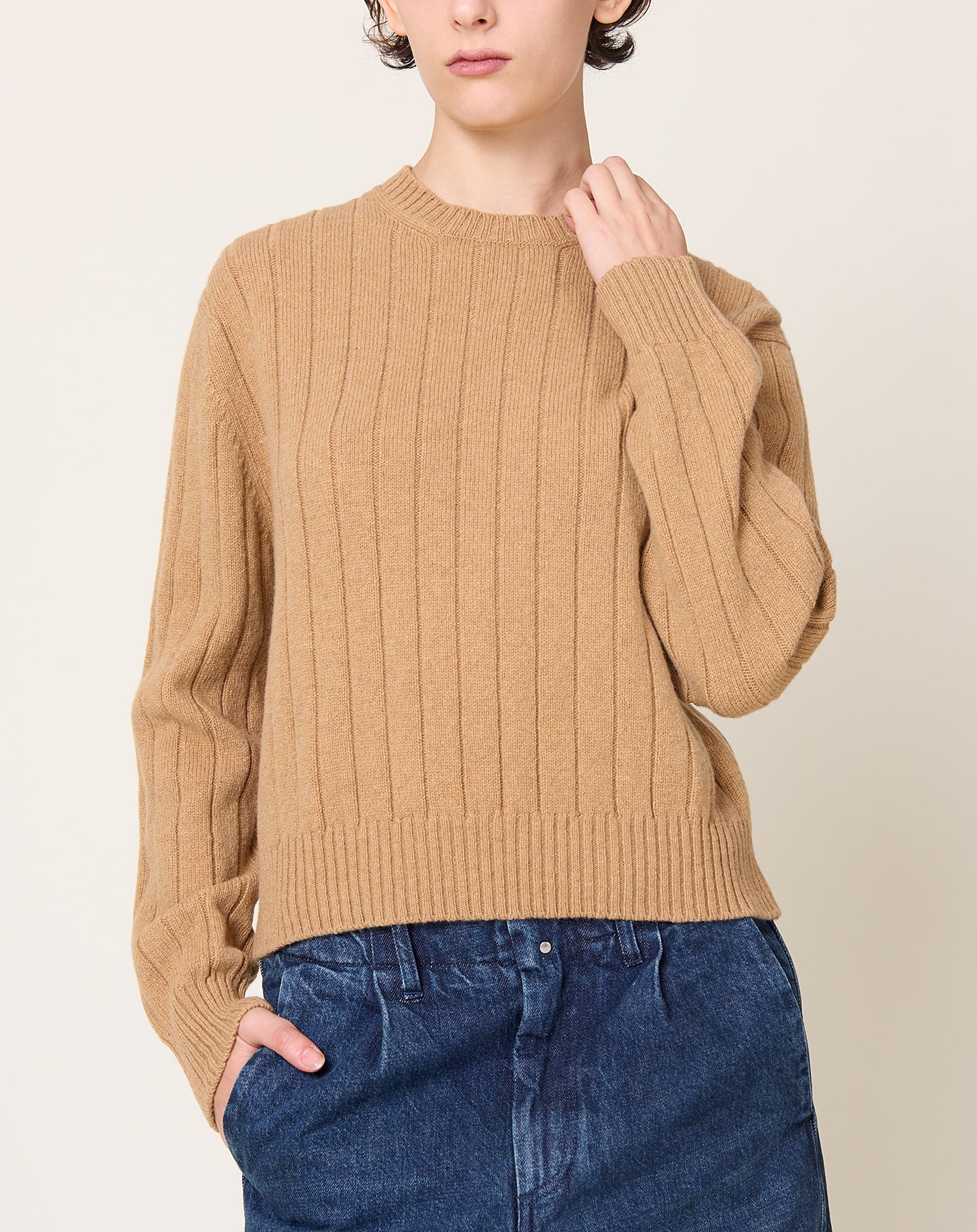 &Daughter Rooney Rib Crewneck in Camel