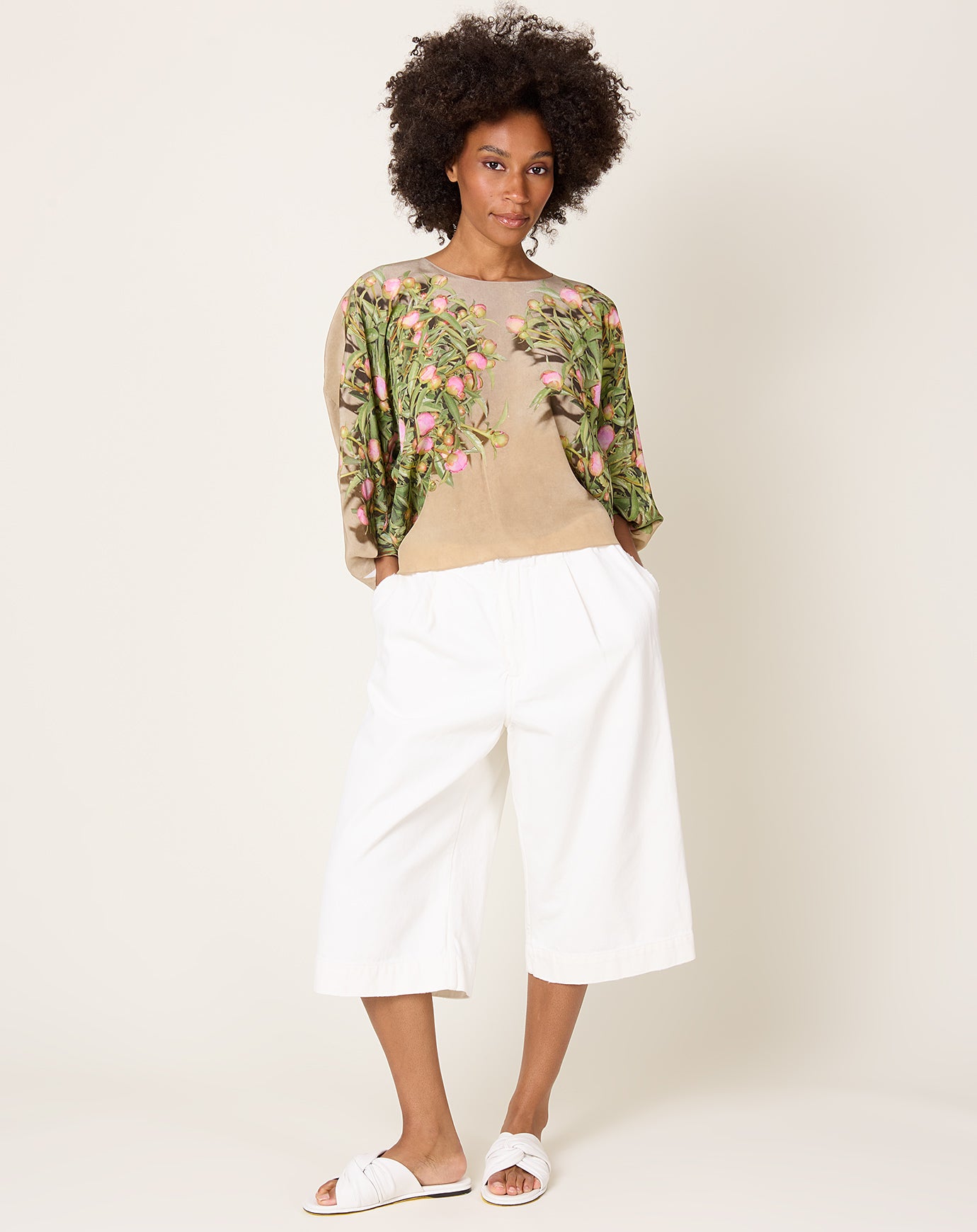 Anntian One World Top in PRINT C