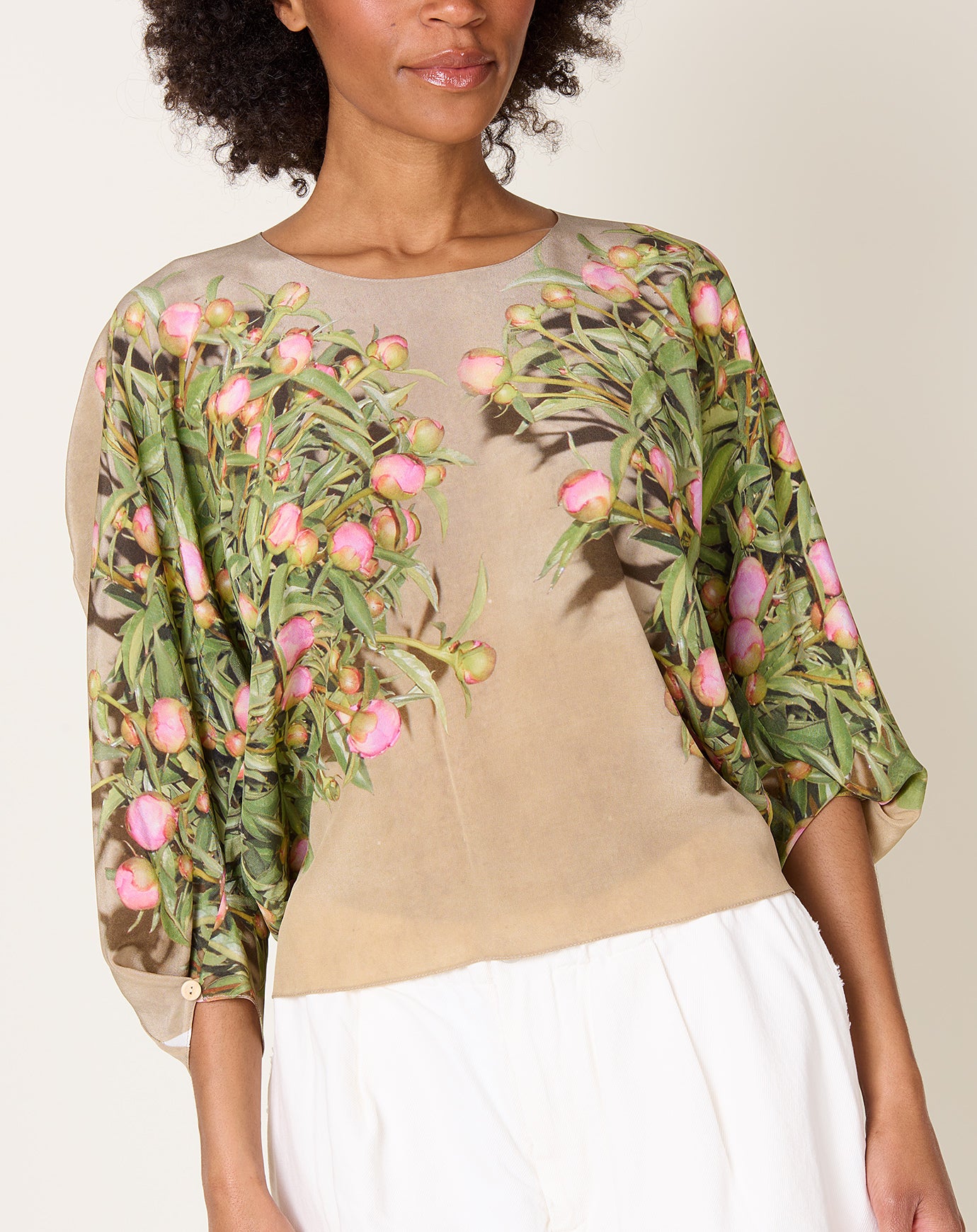 Anntian One World Top in PRINT C