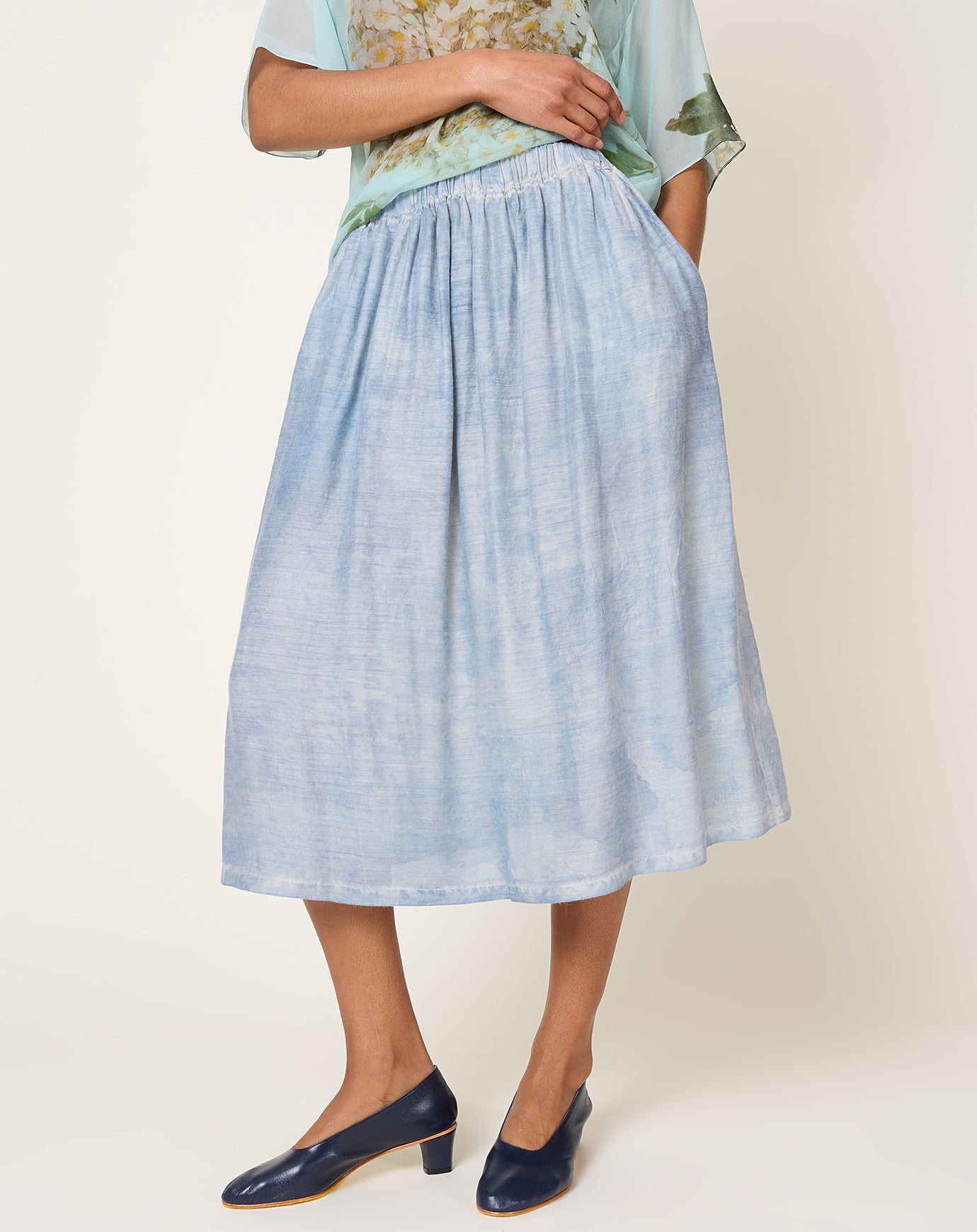 Anntian Silk Skirt in Isatic