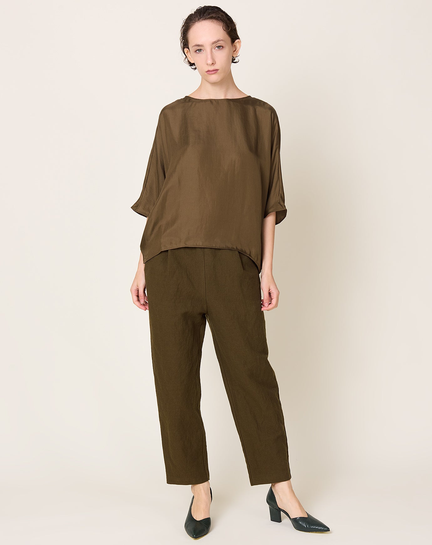 apuntob Heavy Wool Cotton Trouser in Military