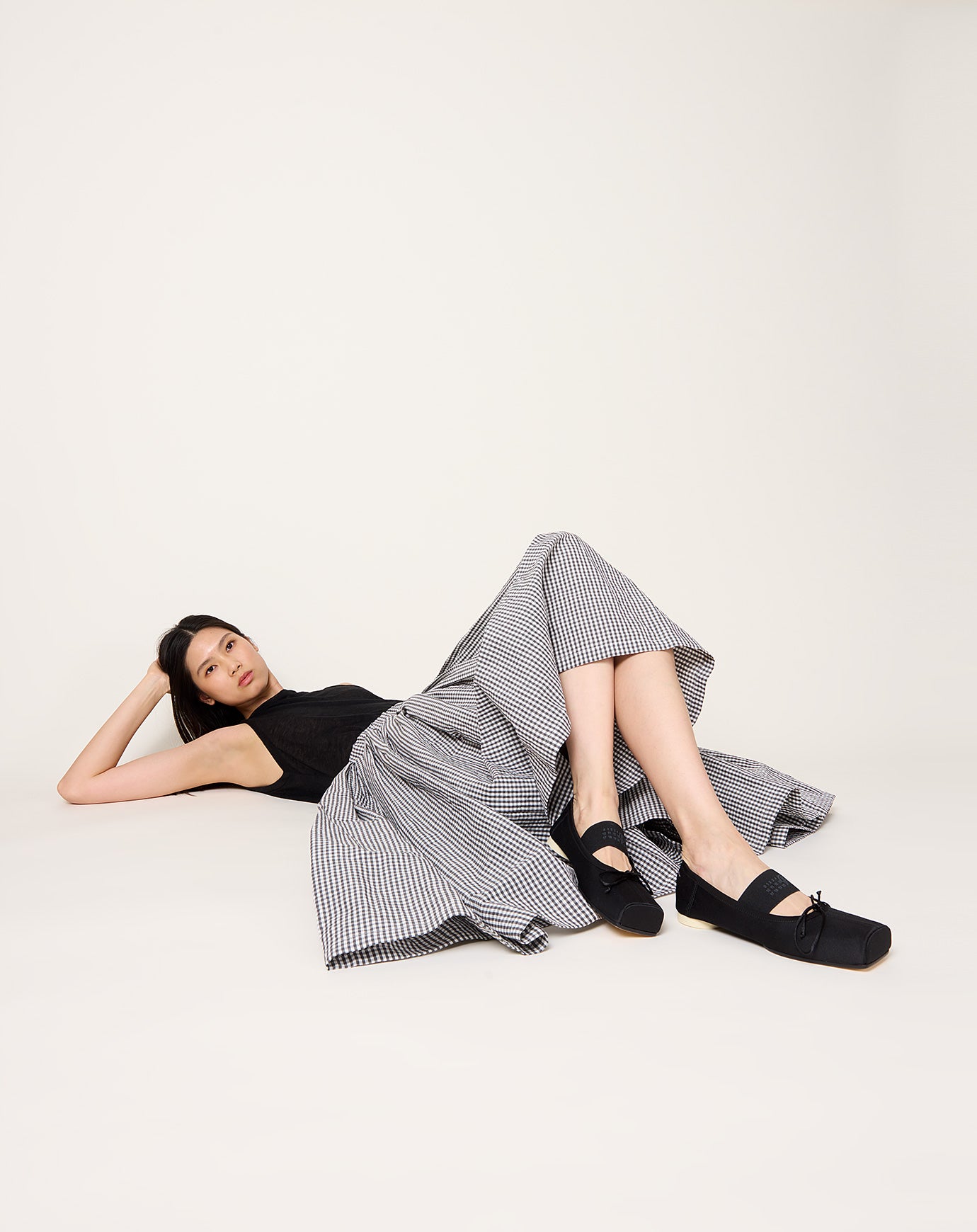 apuntob Linen Cotton Vichy Skirt in Cement