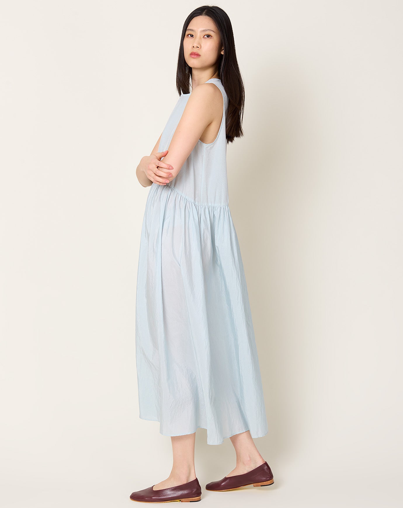 apuntob Cotton Silk Gather Dress in Sky Pinstripe