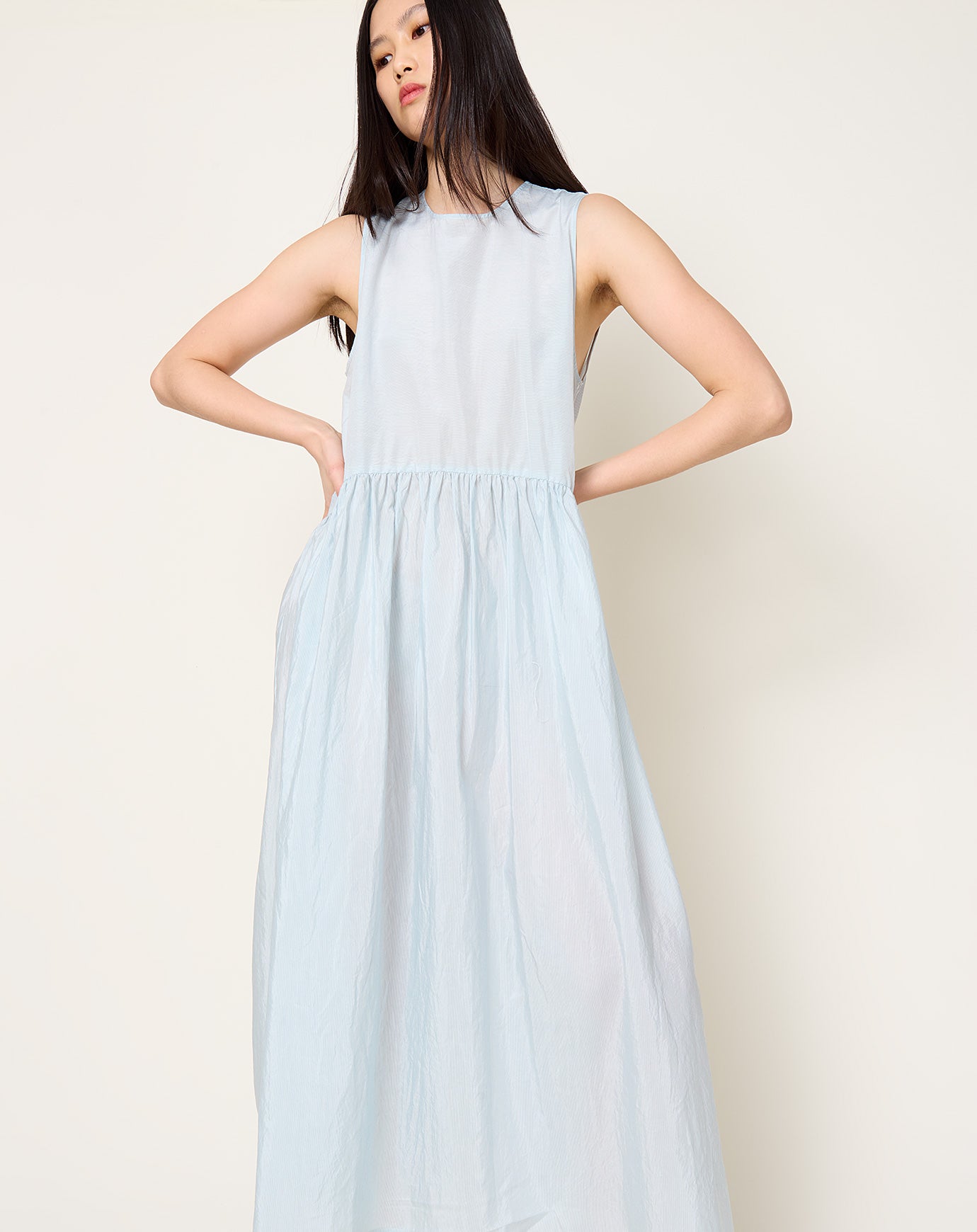 apuntob Cotton Silk Gather Dress in Sky Pinstripe