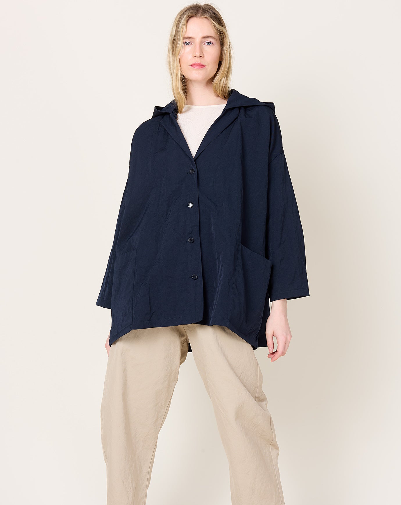 apuntob Hooded Technical Linen Jacket in Blue