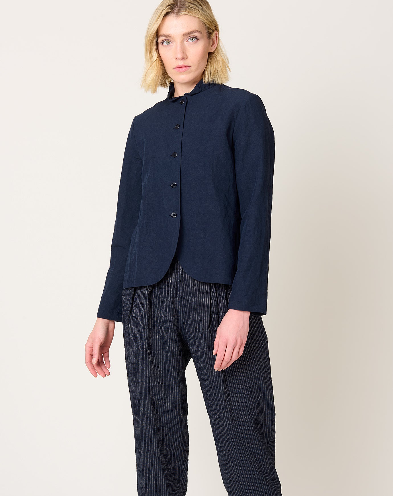 apuntob Soft Linen Rouche Collar Jacket in Abyss