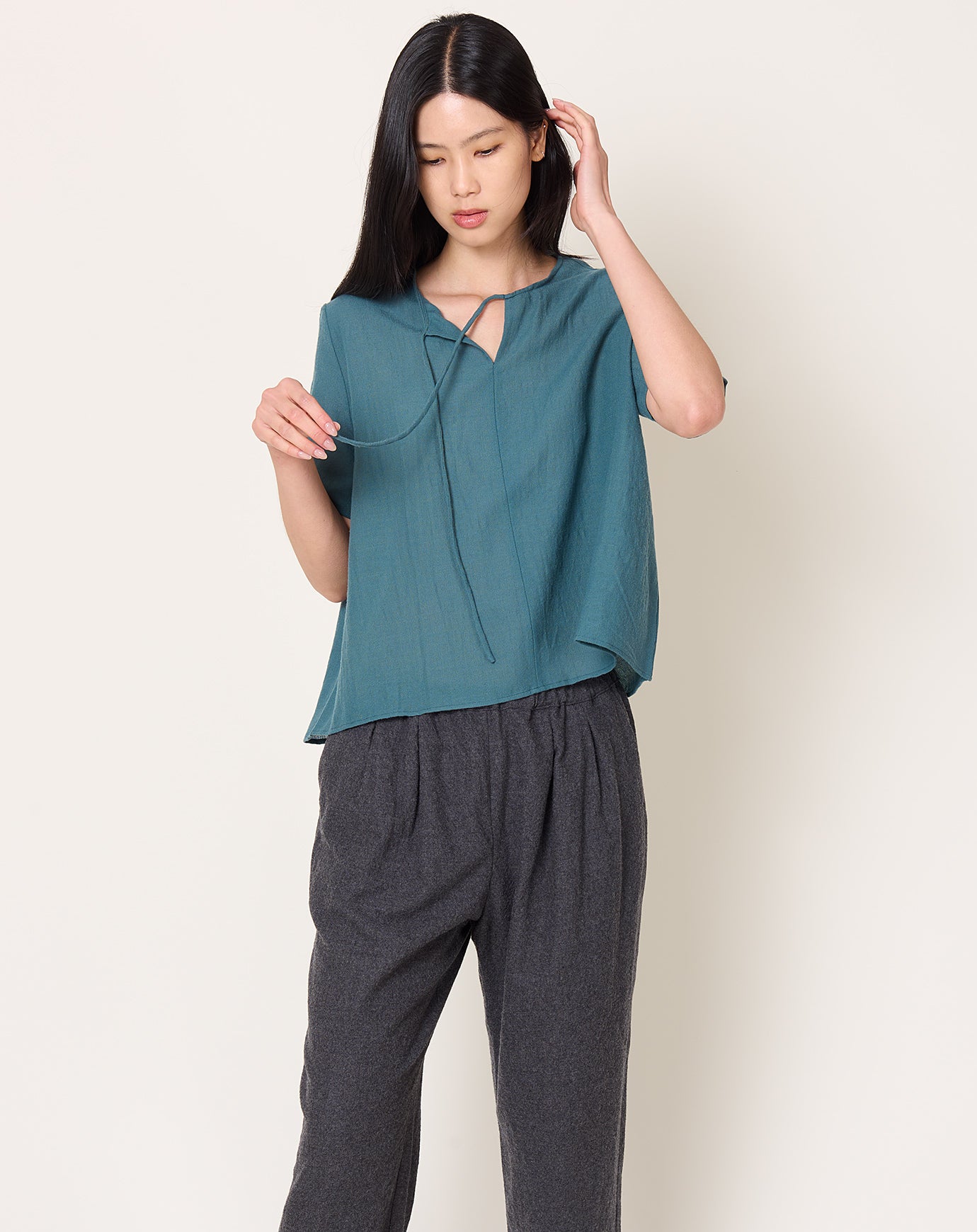 apuntob Wool Gauze Tie Blouse in Dark Turquoise