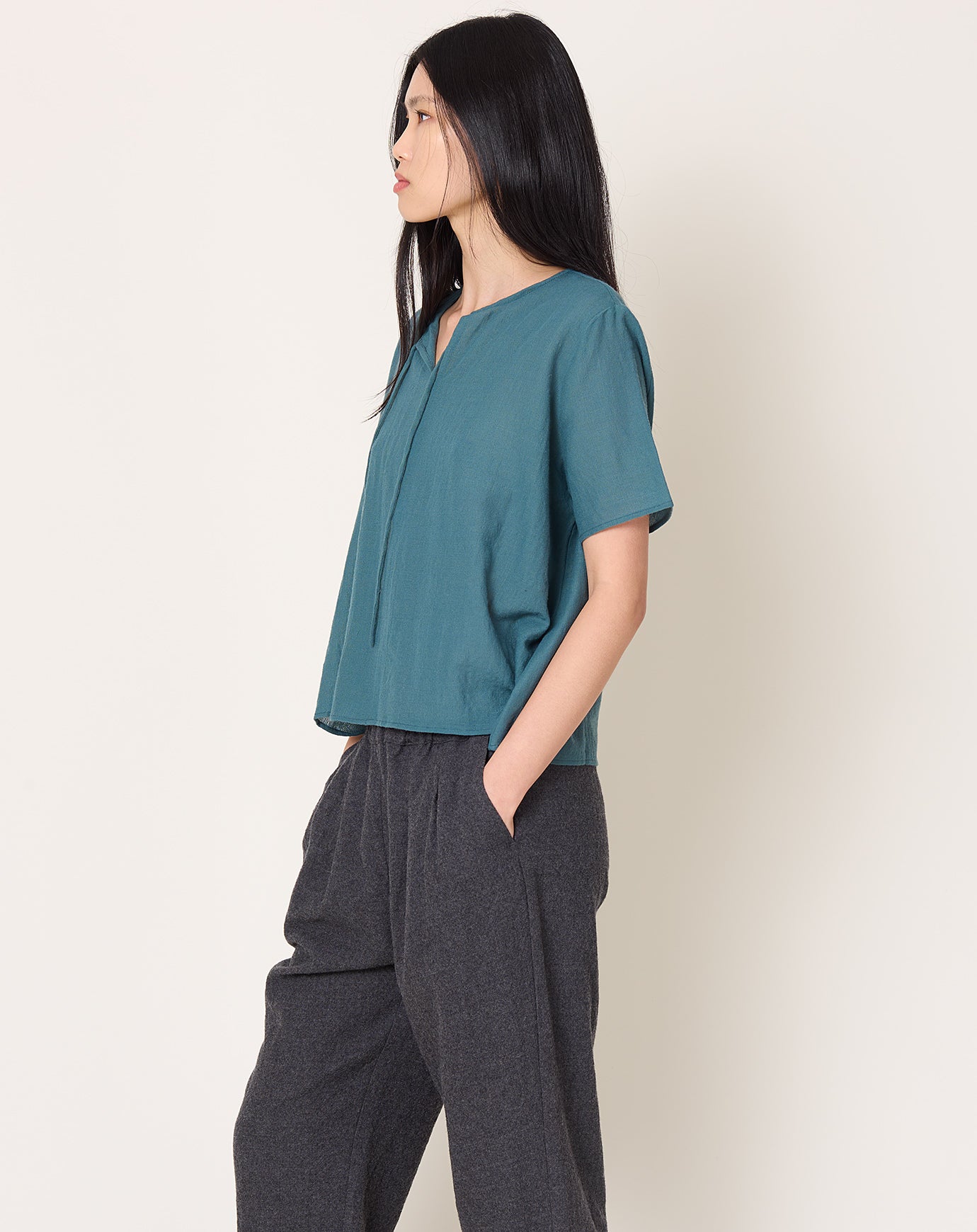 apuntob Wool Gauze Tie Blouse in Dark Turquoise