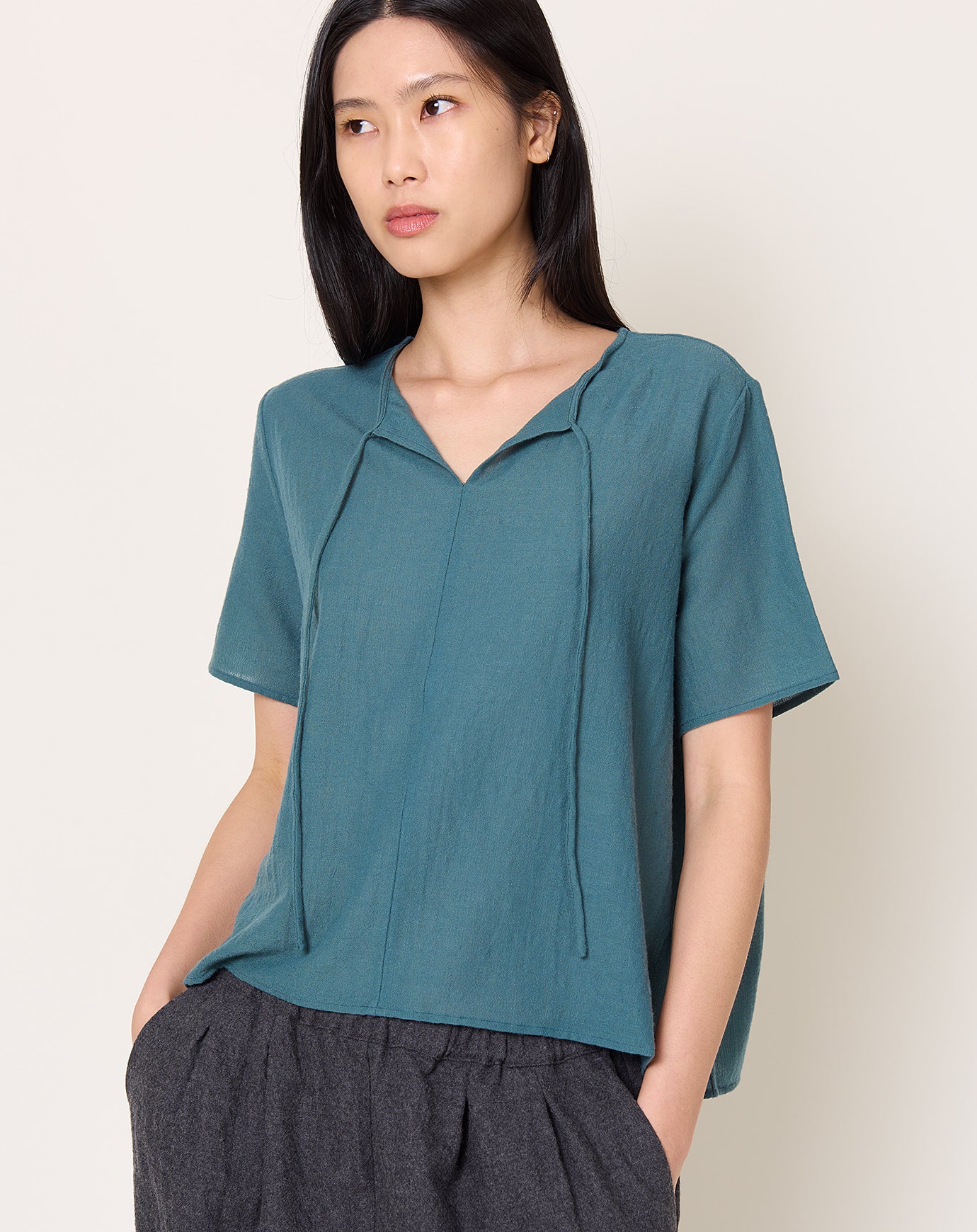 apuntob Wool Gauze Tie Blouse in Dark Turquoise