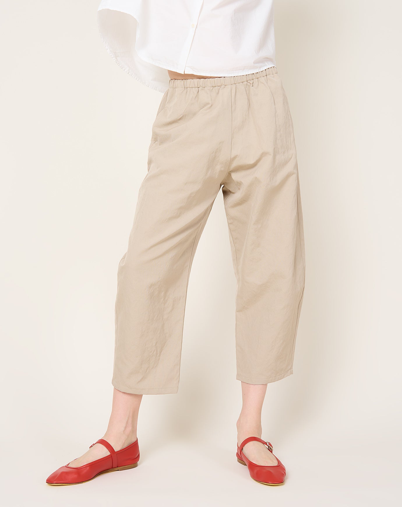 apuntob Technical Linen Curved Leg Trouser in Ecru