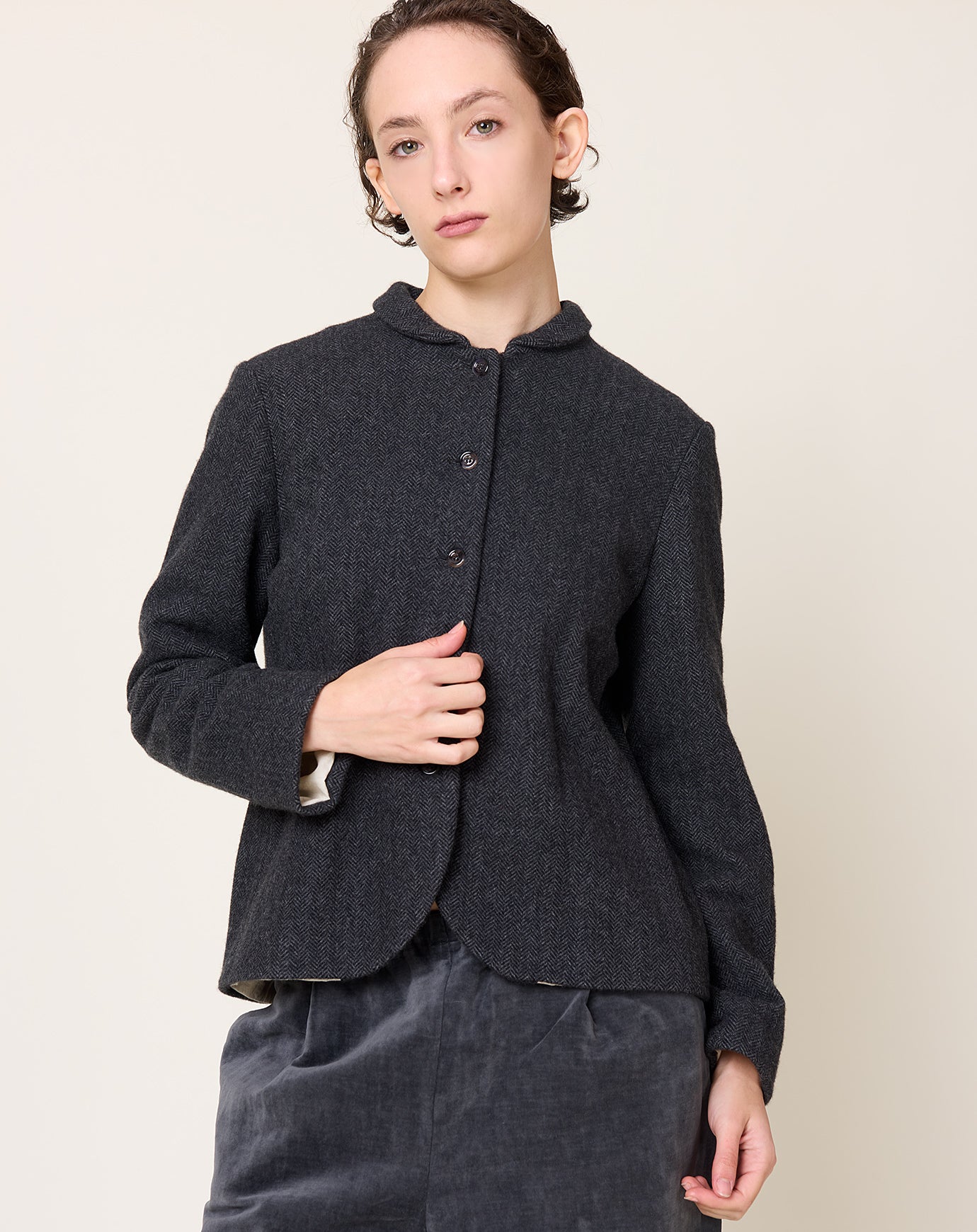 apuntob Herringbone Cashmere Jacket in Cement