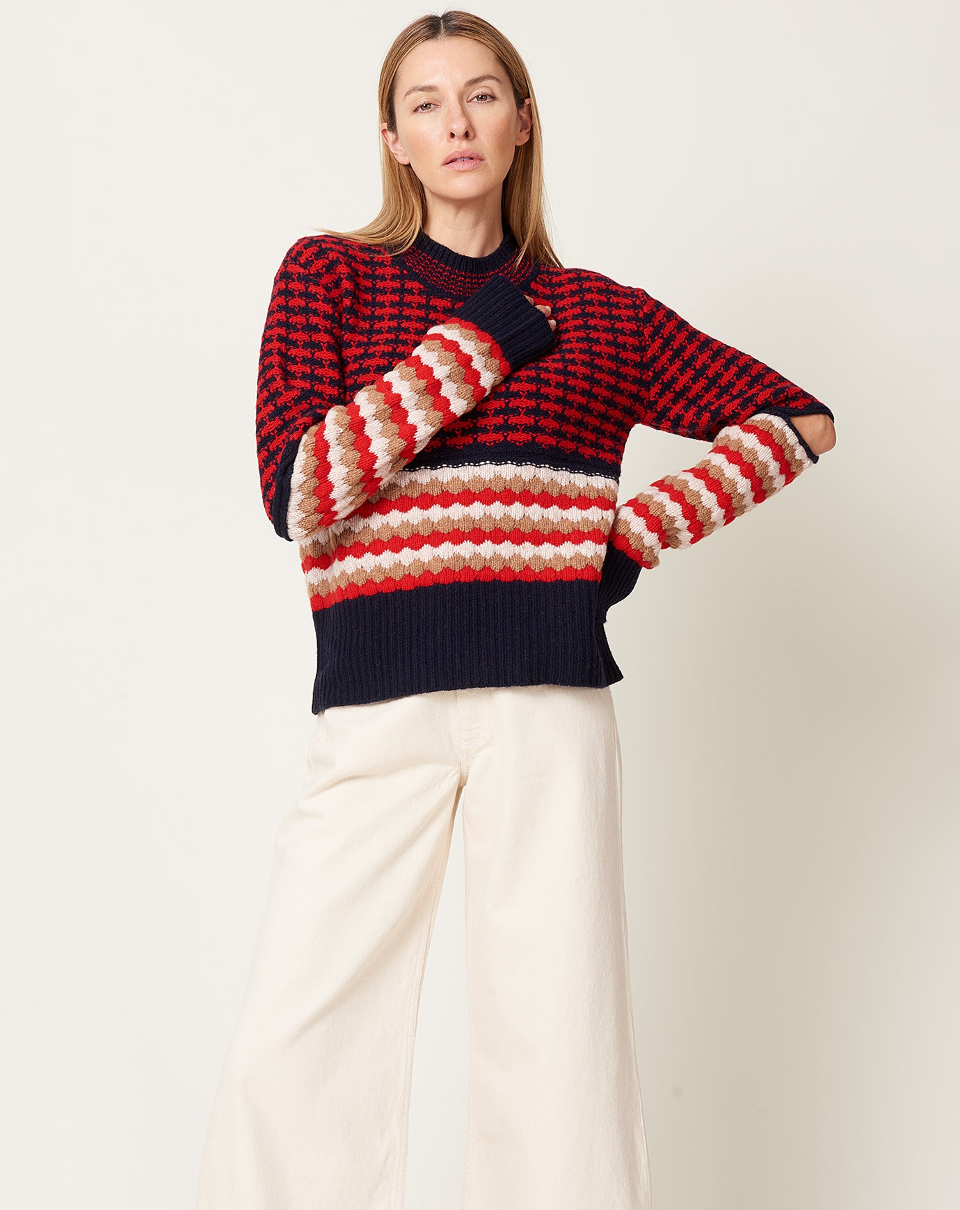 Babaco Patterned Knit Pullover in Navy & Red