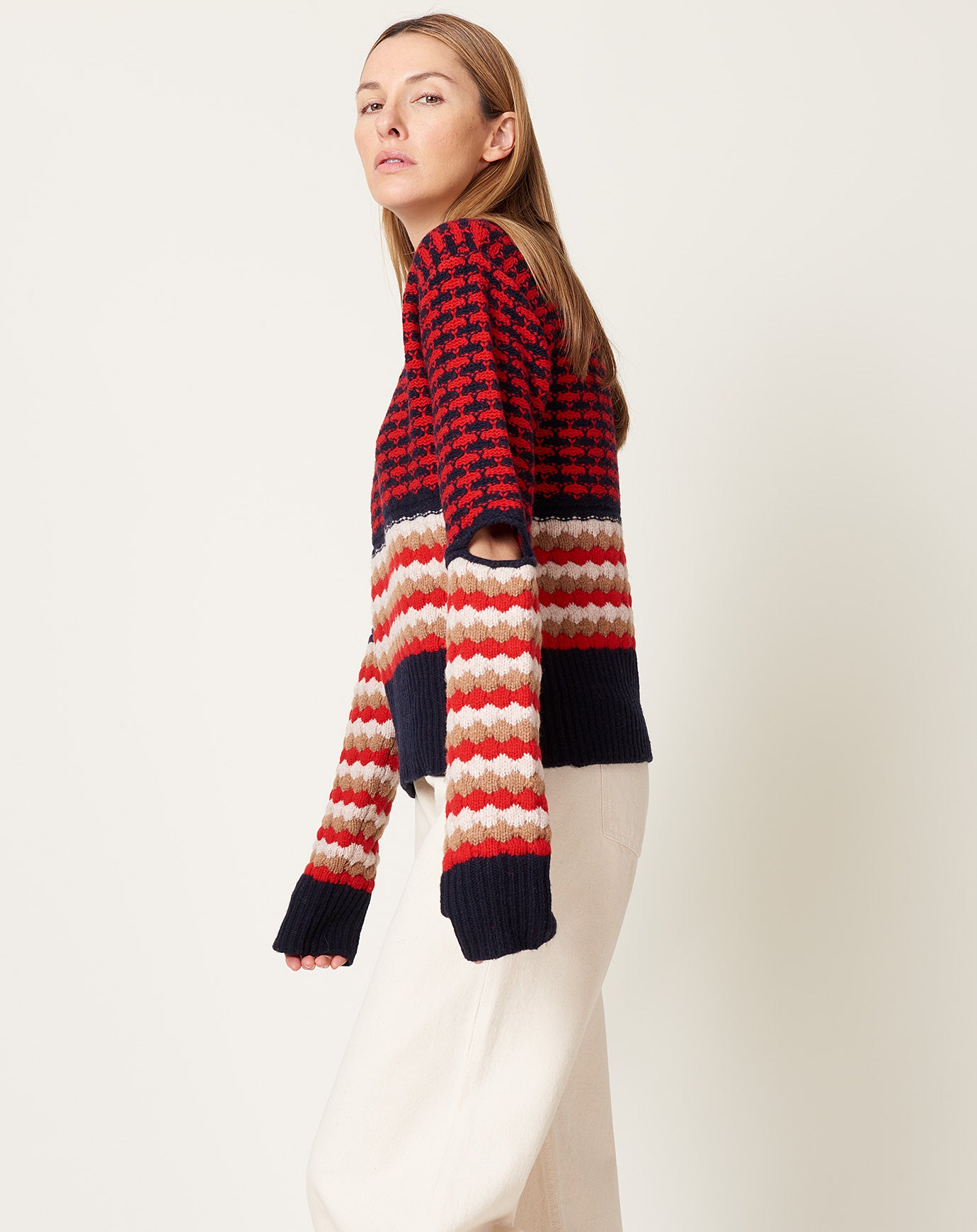 Babaco Patterned Knit Pullover in Navy & Red