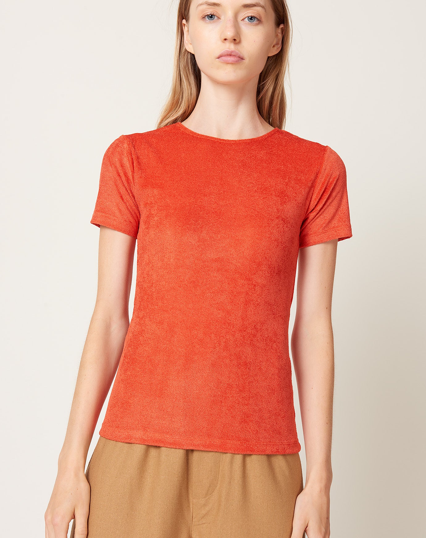 Baserange Omo Tee in Mino Red