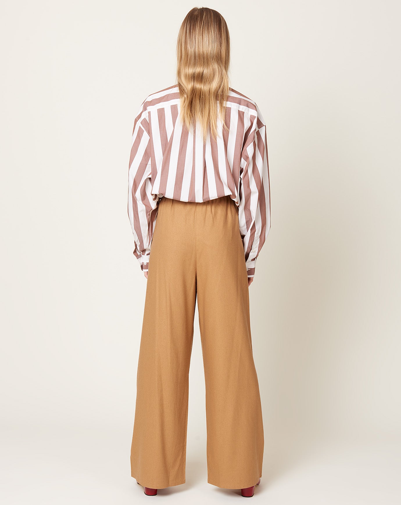 Baserange Stoa Pants in Bath Brown