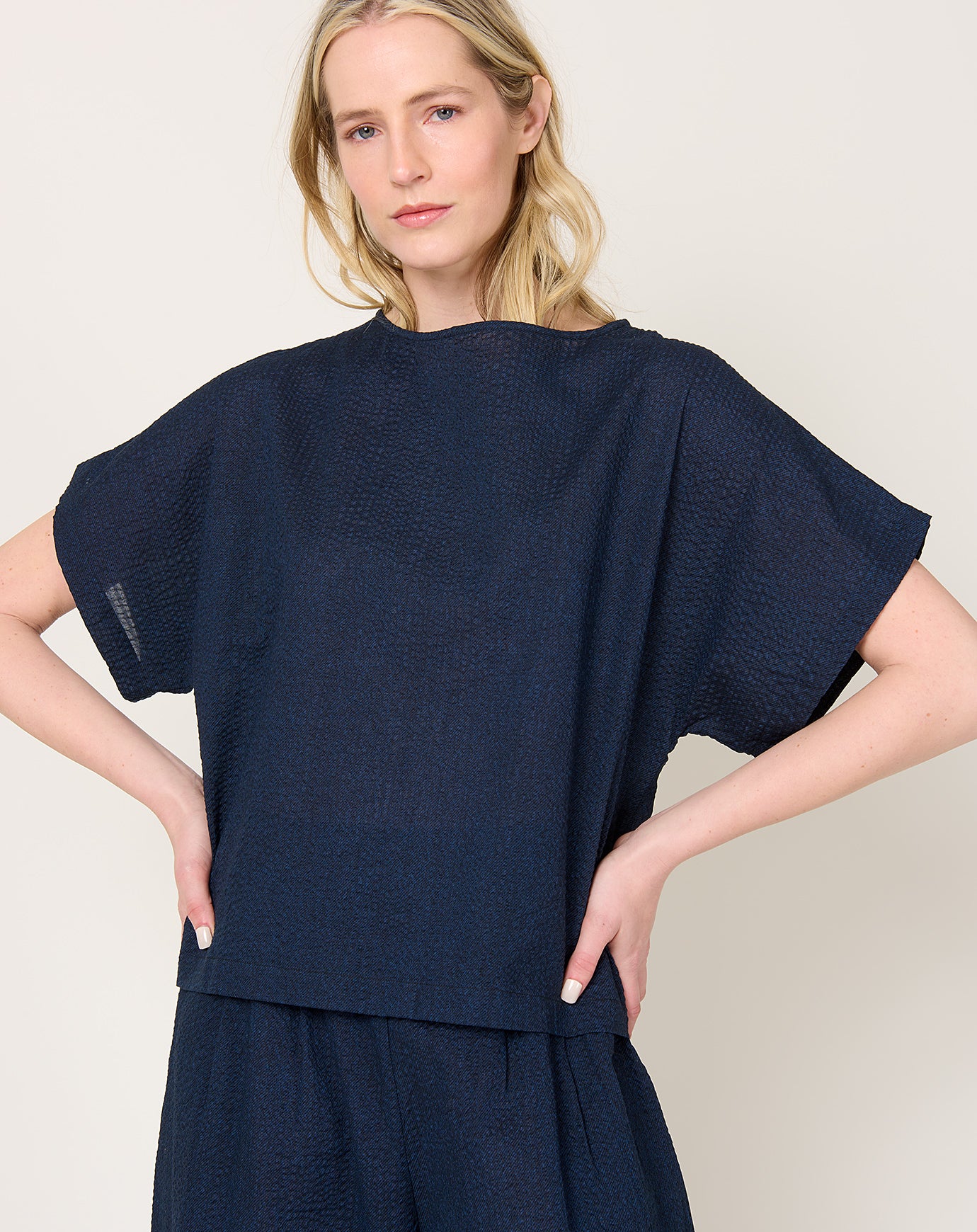 Black Crane Boxed Top in Navy