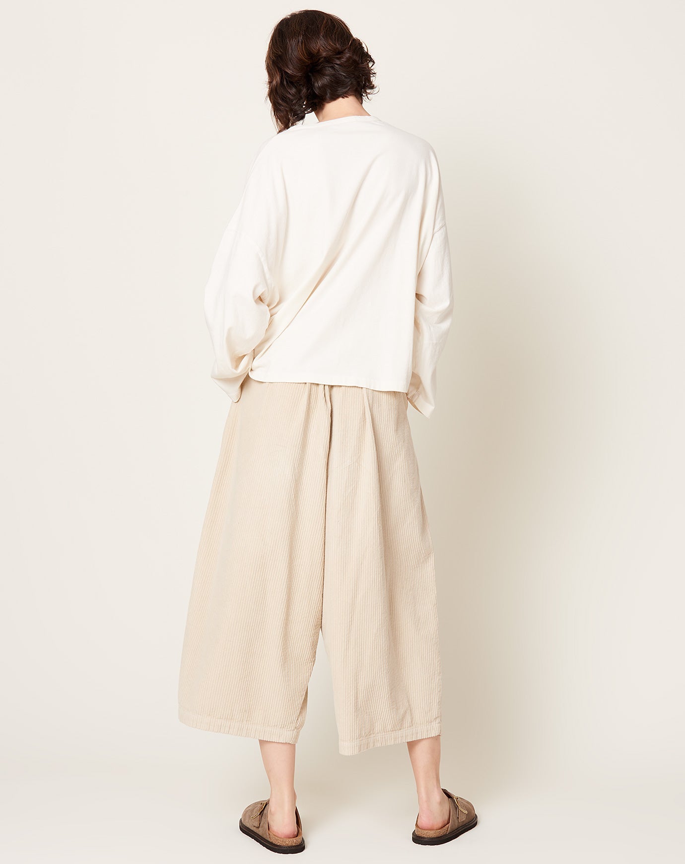 Black Crane Corduroy Wide Pants in Ivory