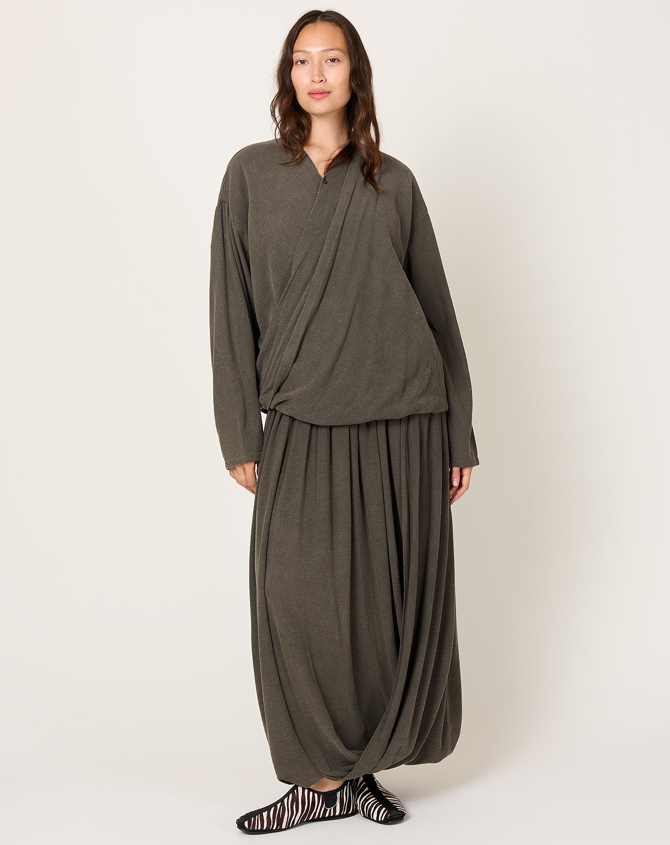 Black Crane Drapy Shirt in Slate