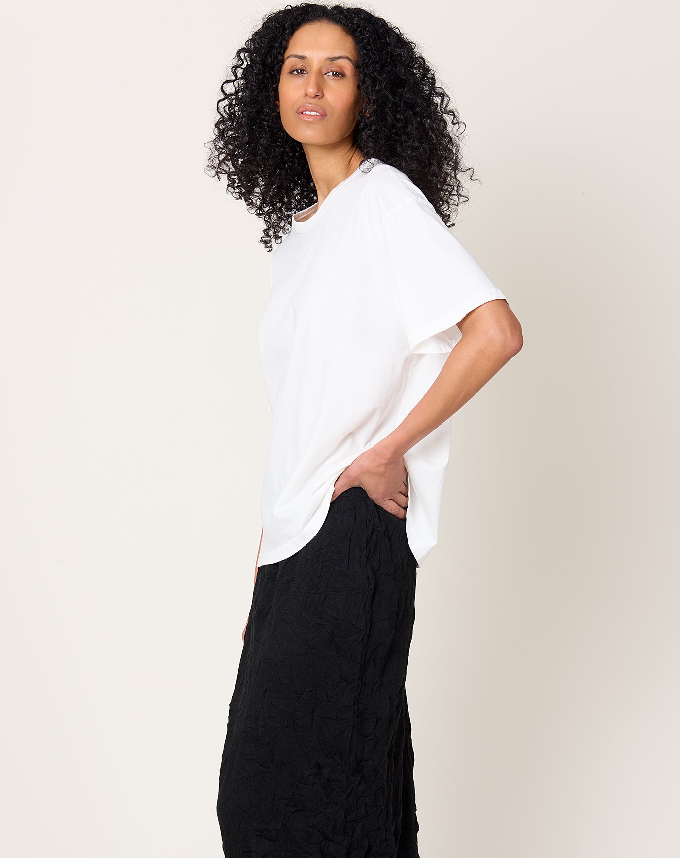 Black Crane Loose Short Sleeve Tee in White