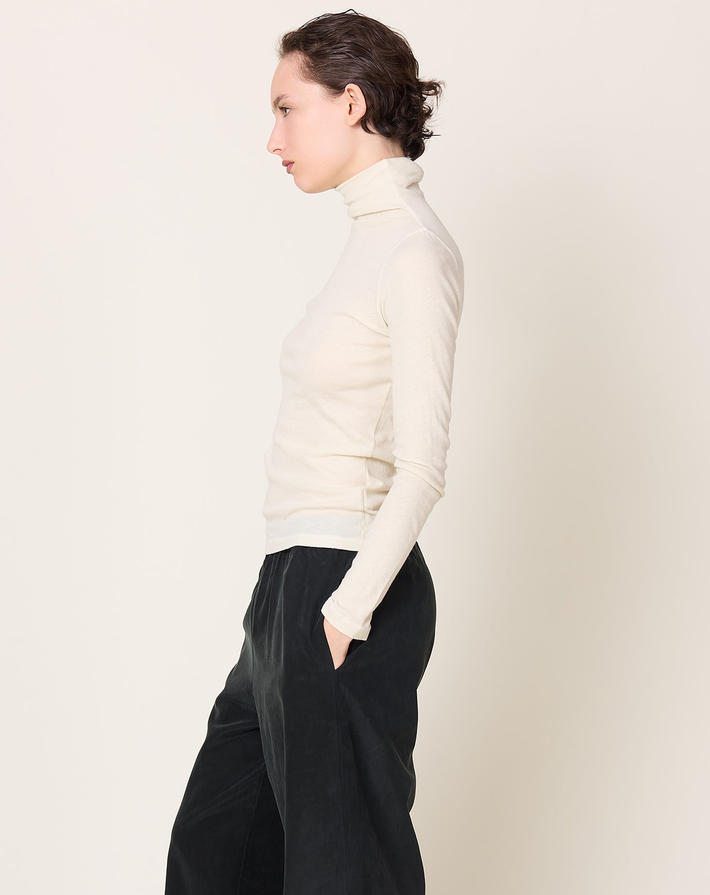 Black Crane Turtleneck Long Sleeve in Natural