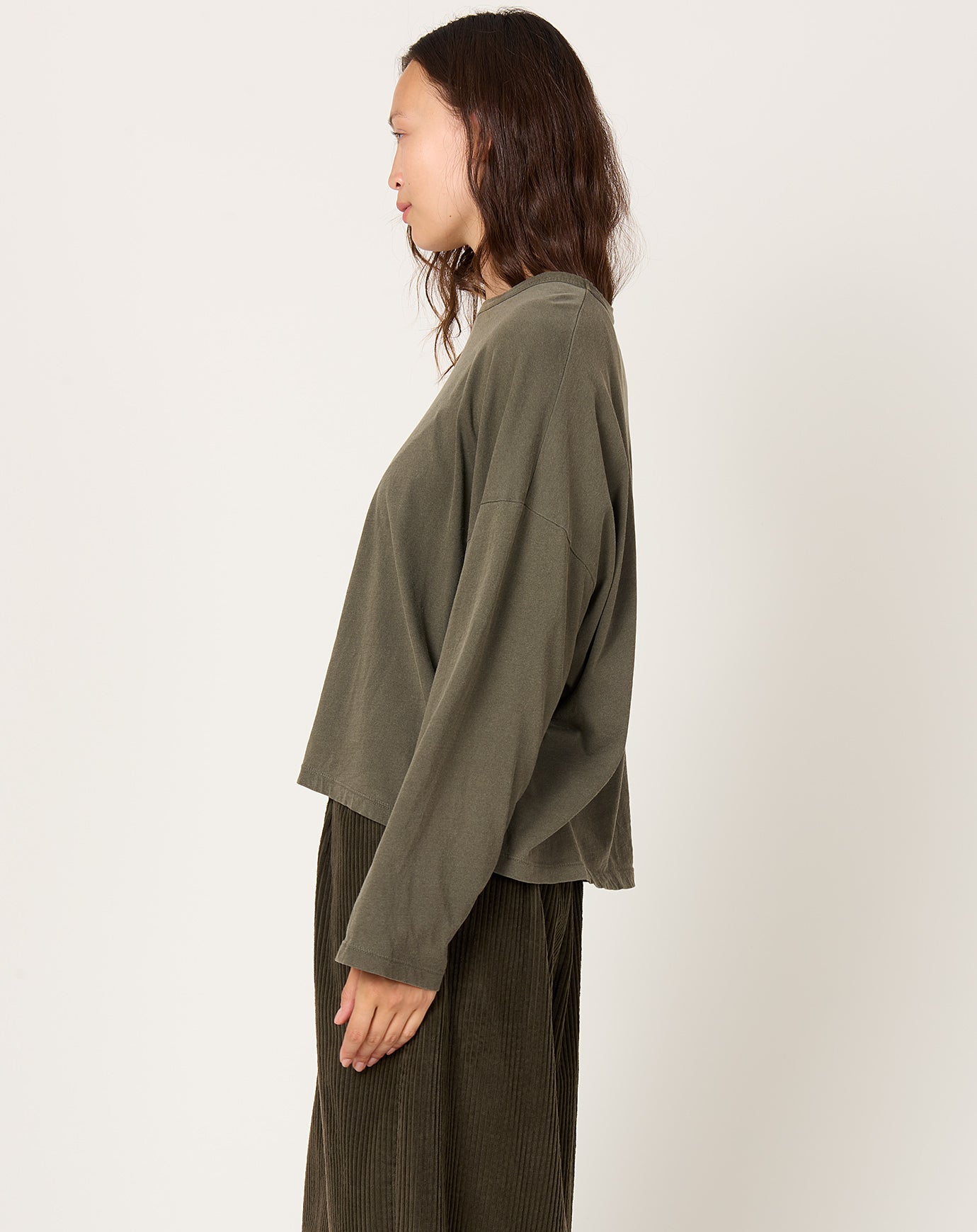 Black Crane Wide L/S Tee in Slate