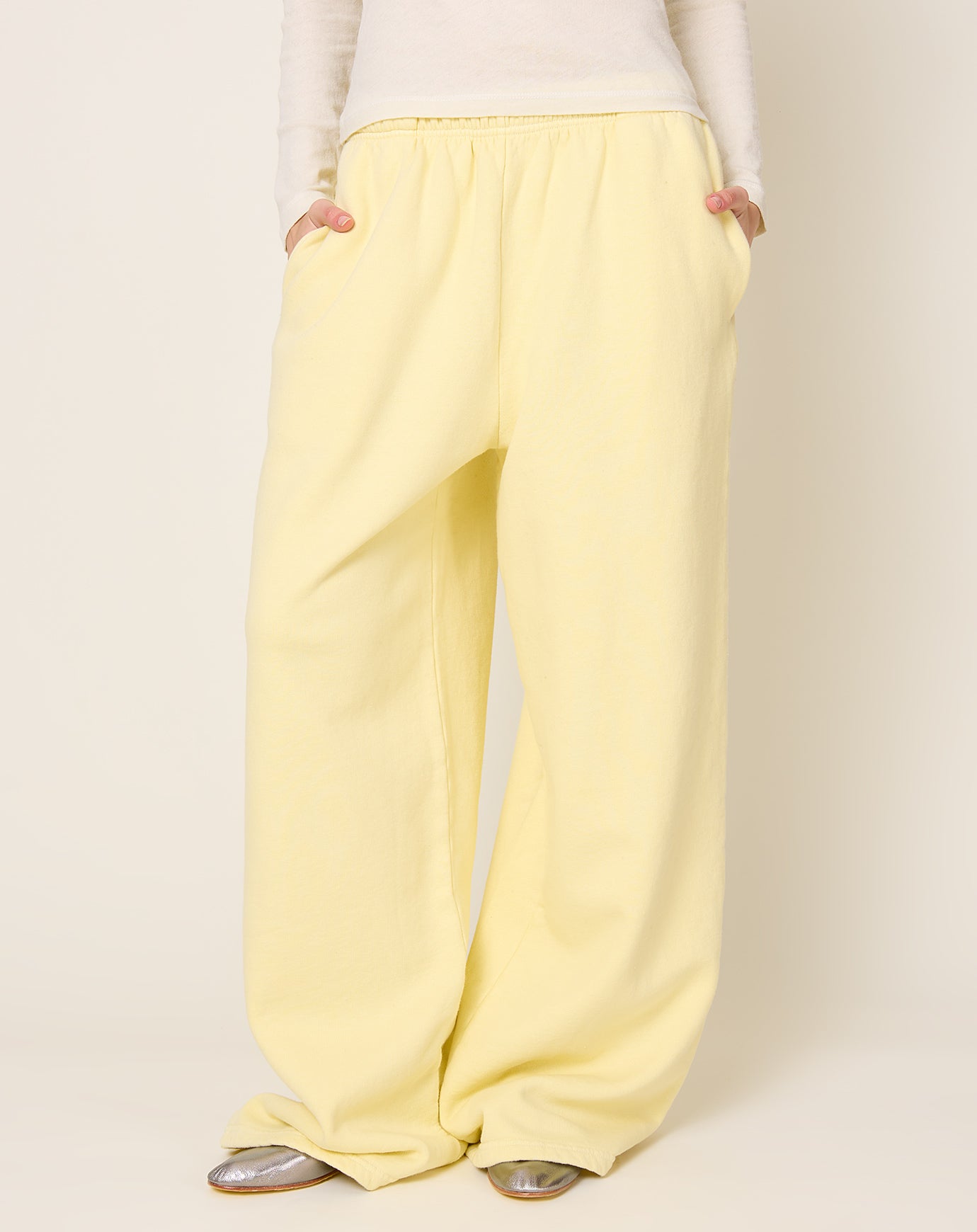 Black Crane Wide Long Sweatpants in Custard