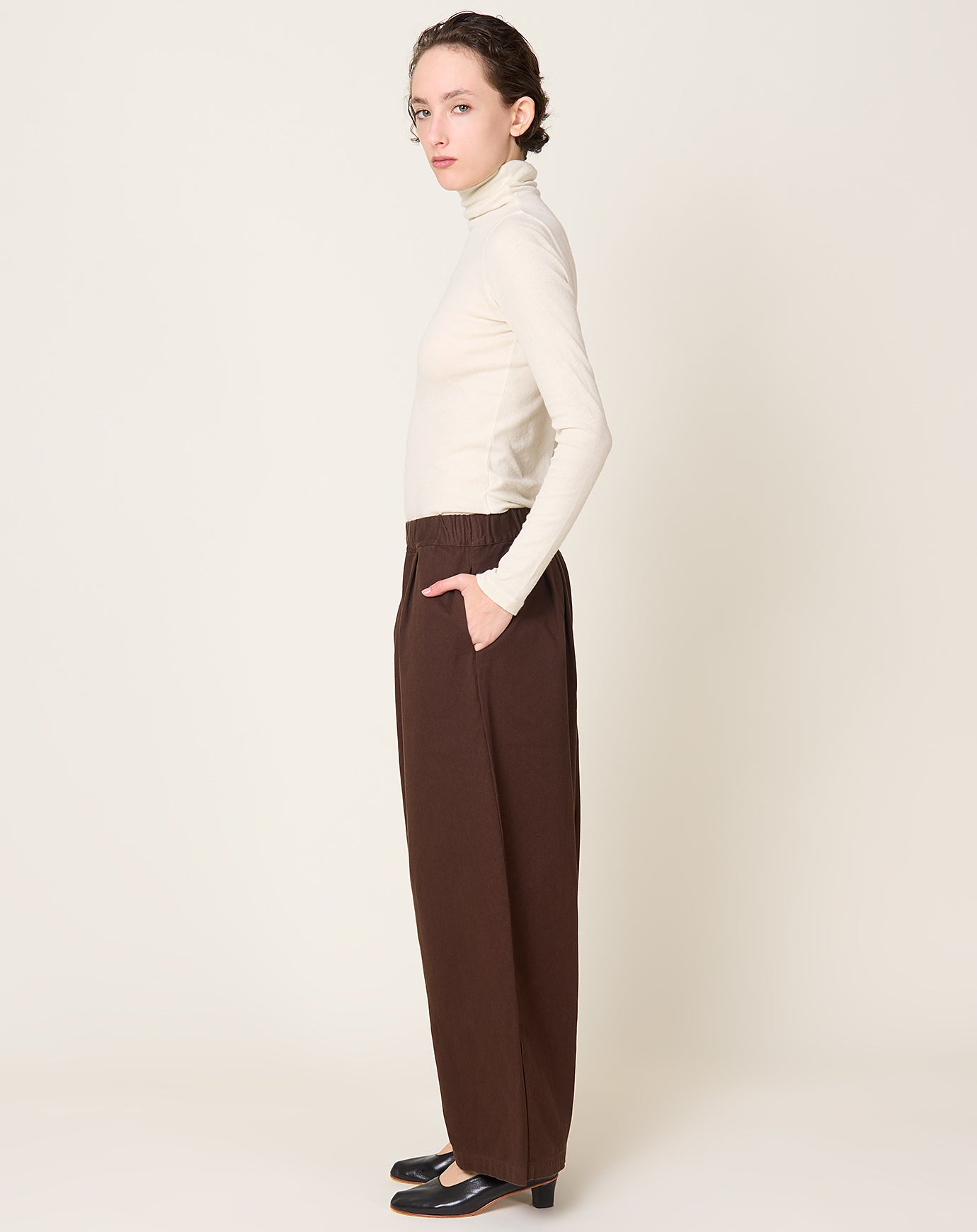 Black Crane Wide Pants in Dark Cacao