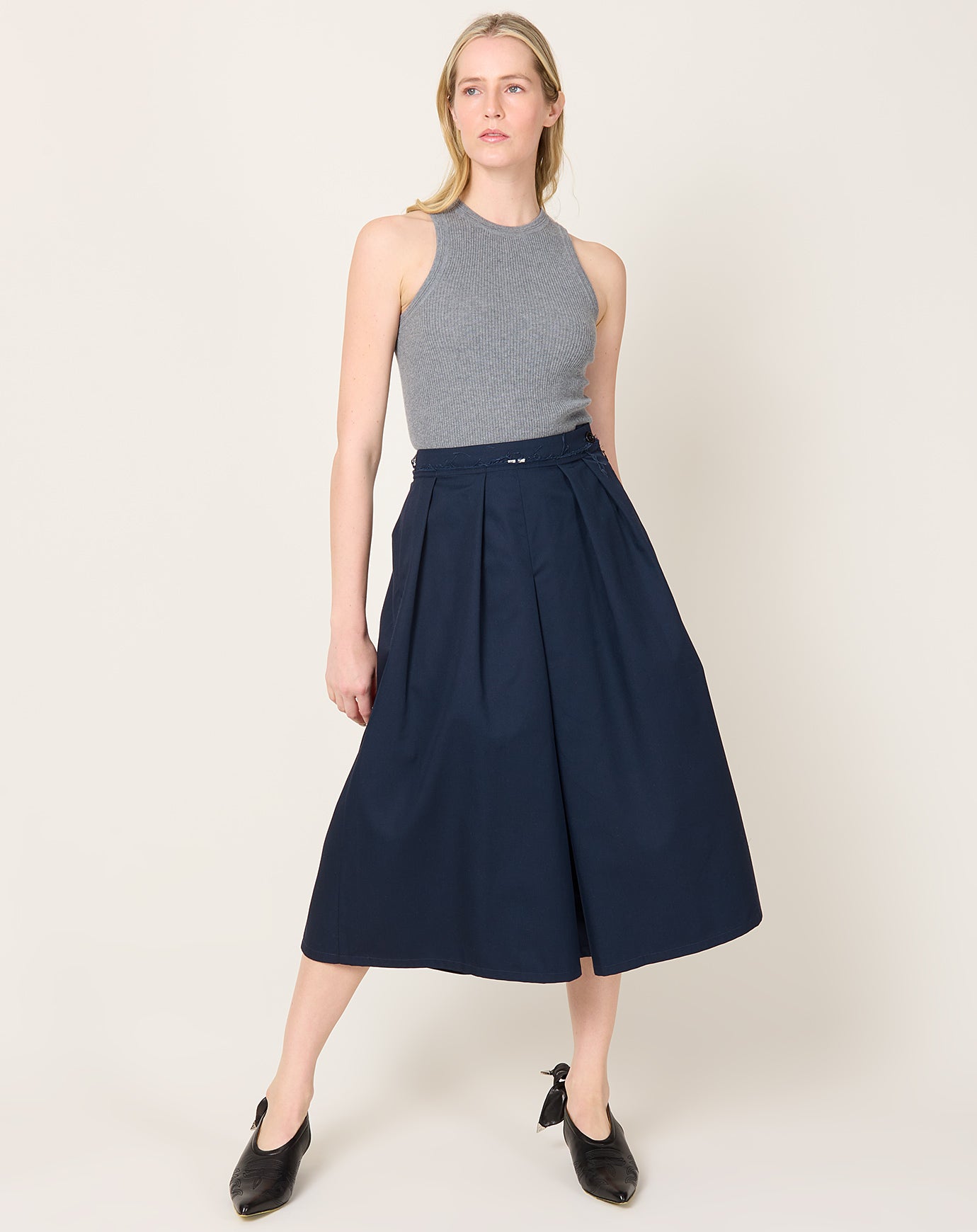 Camiel Fortgens Cullot in Navy