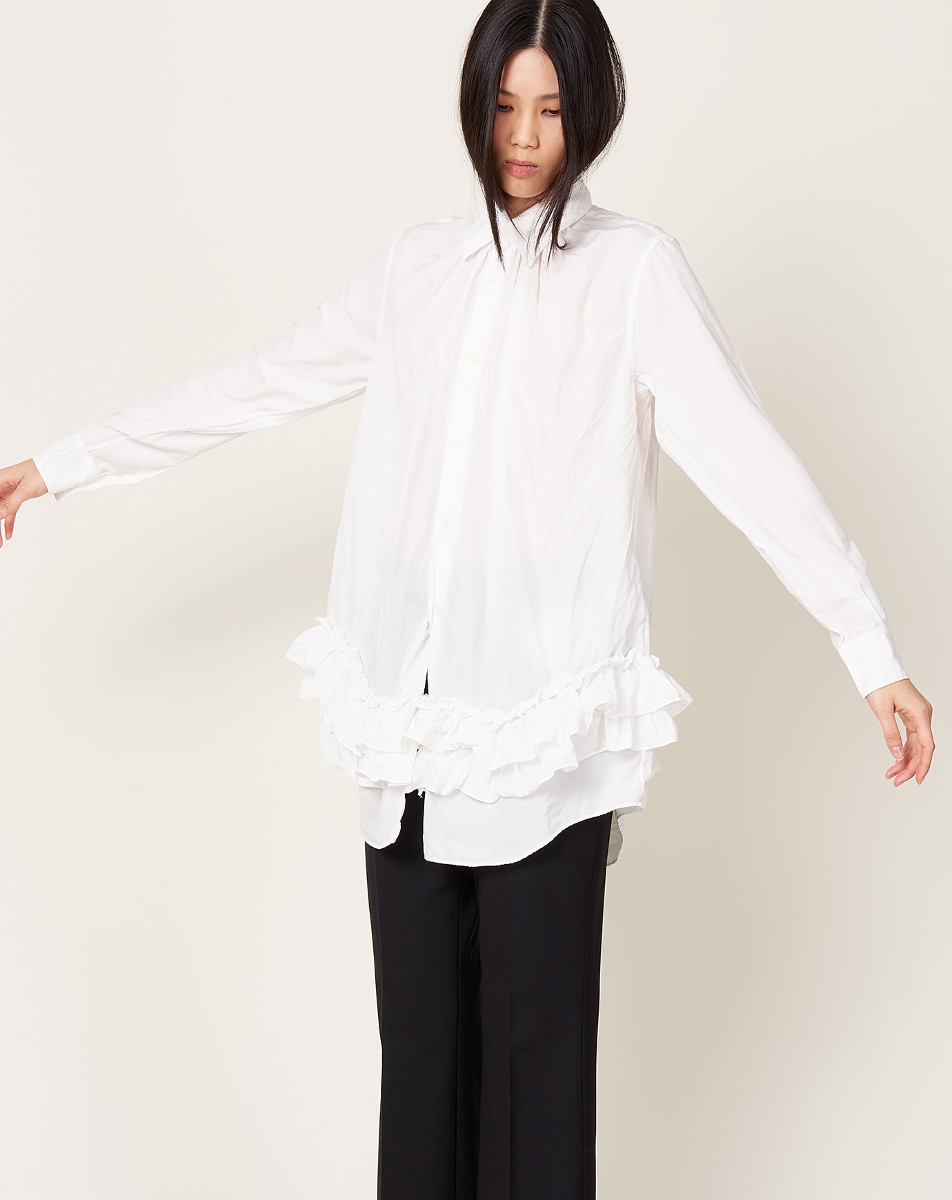 Comme des Garçons Comme des Garçons Ruffle Bottom Shirt in White