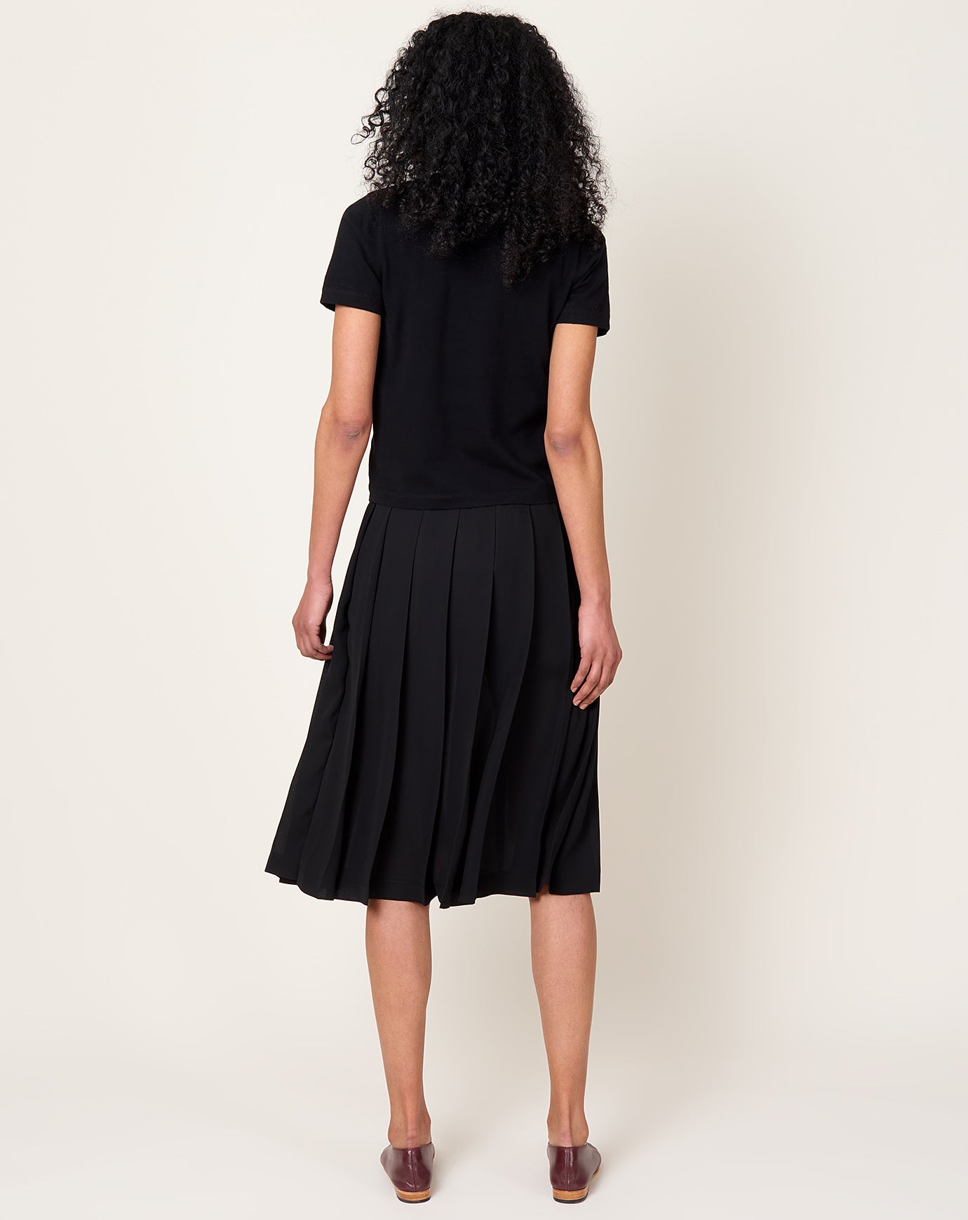 Comme des Garçons Comme des Garçons Georgette Pleated Skirt in Black