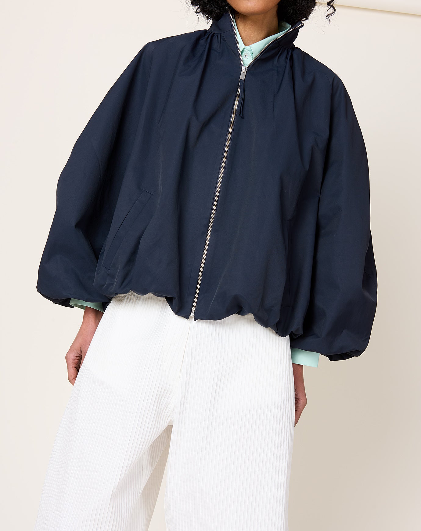 Cordera Balloon Jacket in Navy