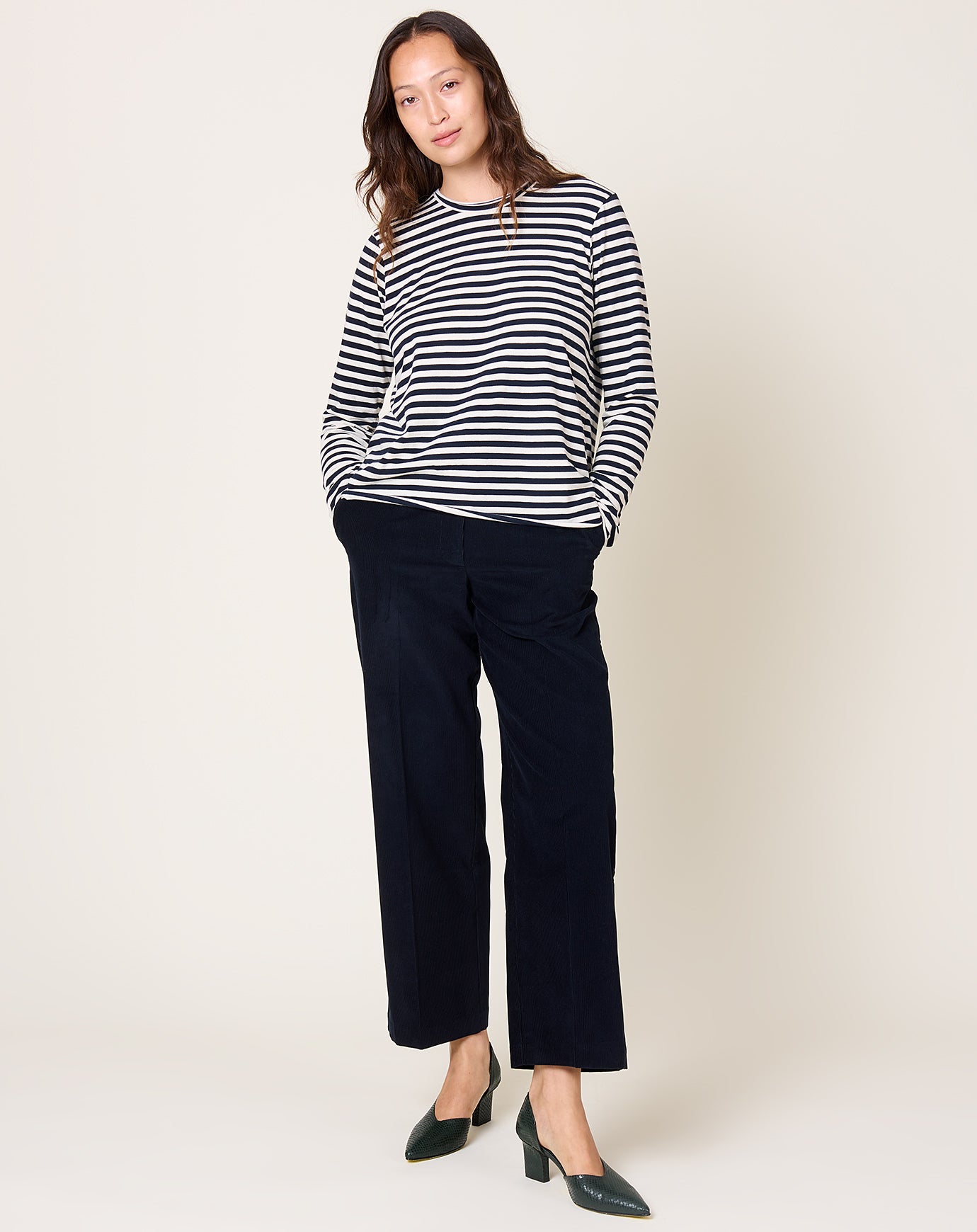 Cordera Low Rise Corduroy Pants in Navy
