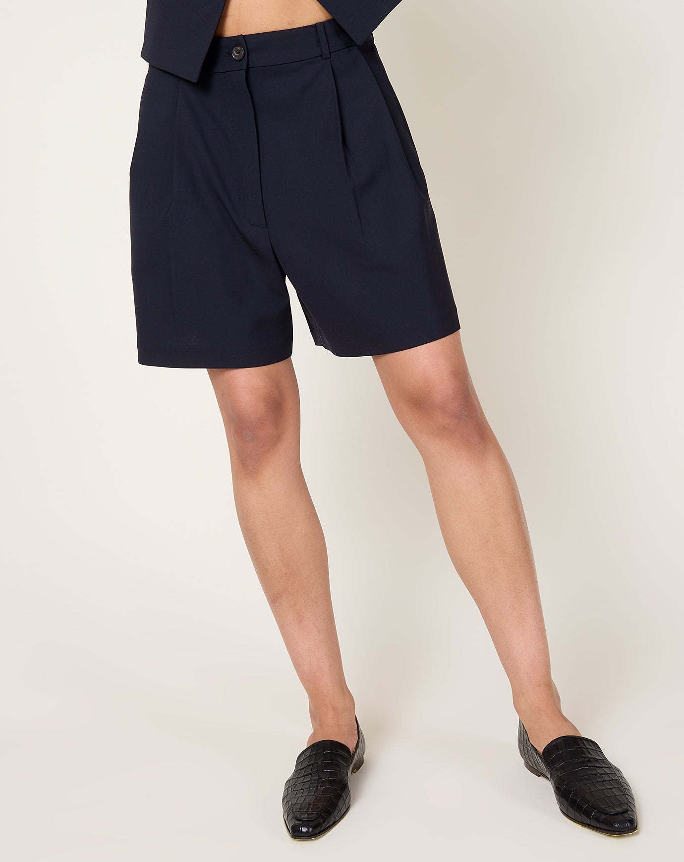 Cordera Tailored Shorts in Navy
