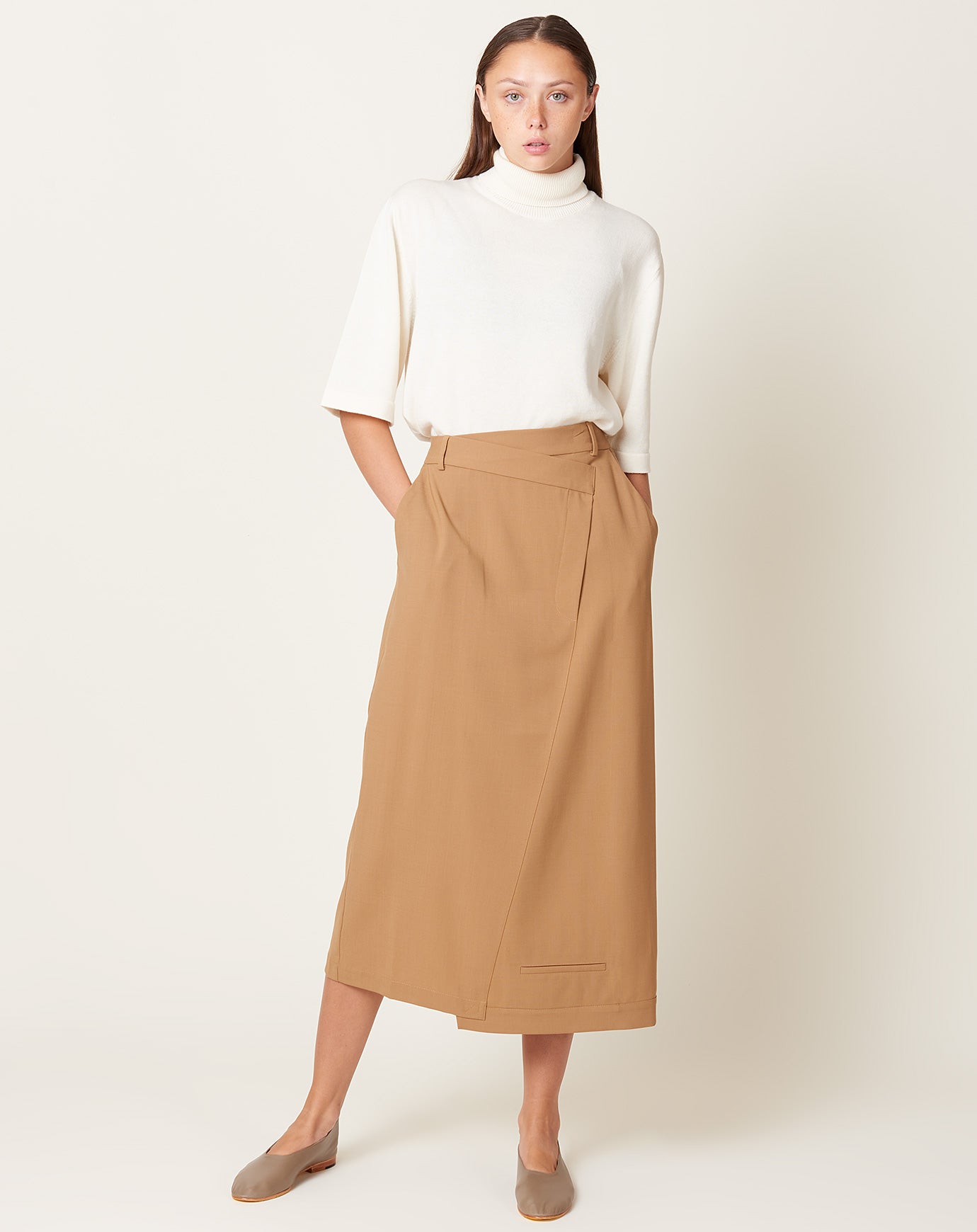 Cordera Tailoring Skirt in Camel