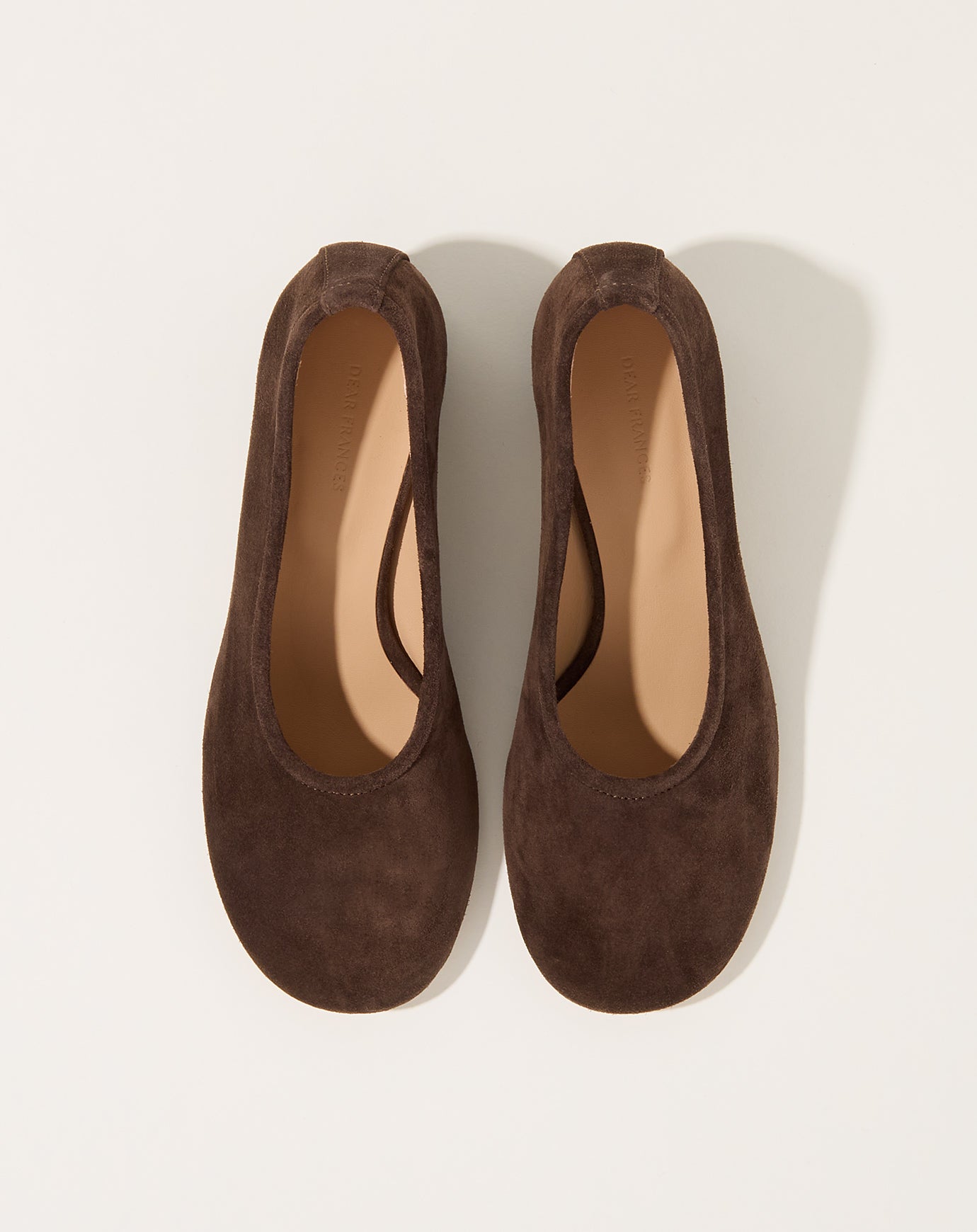 Dear Frances Balla Pump in Chocolate Suede