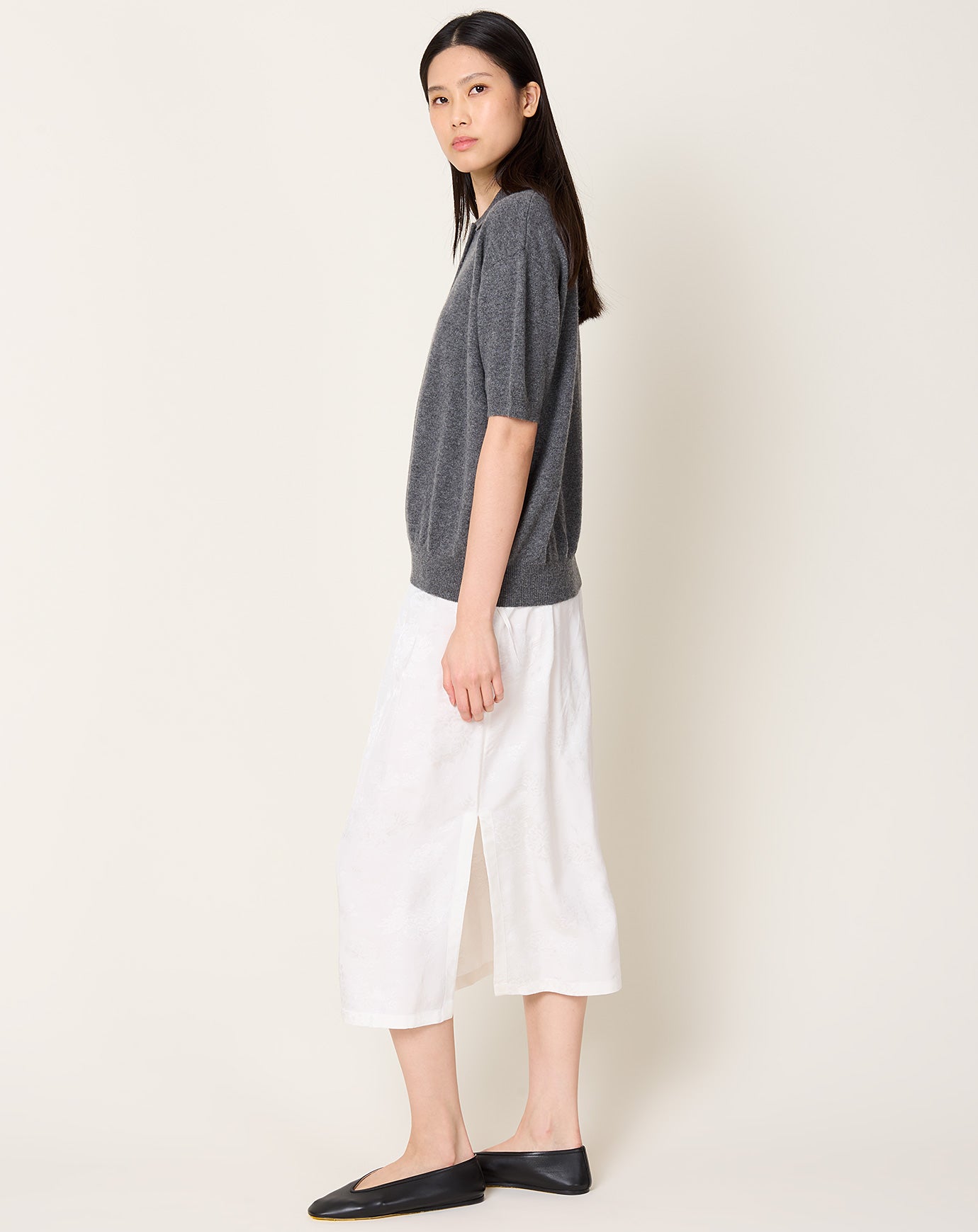 Demylee Darrin Top in Dark Heather Grey