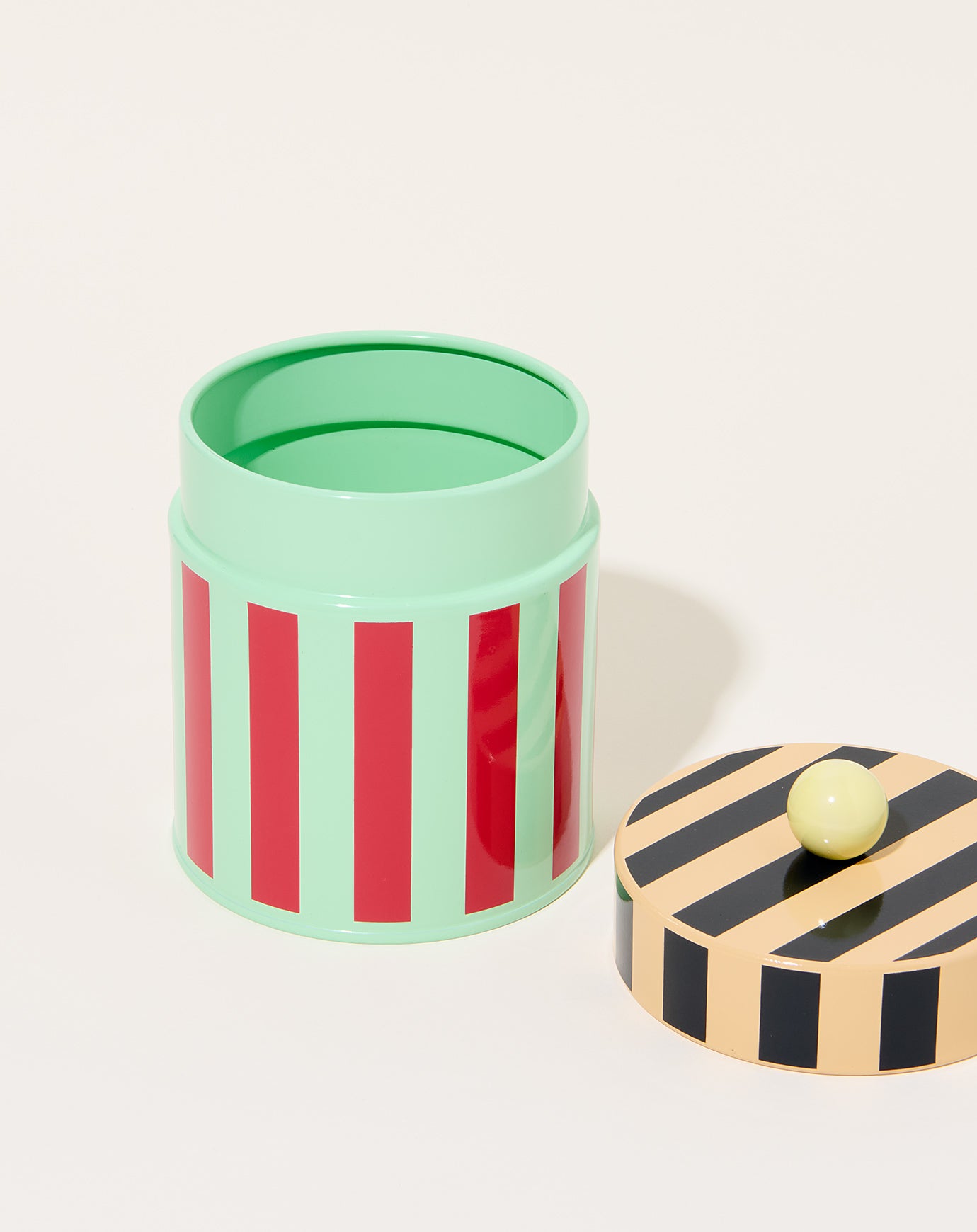 Dusen Dusen Short Stripe Canister