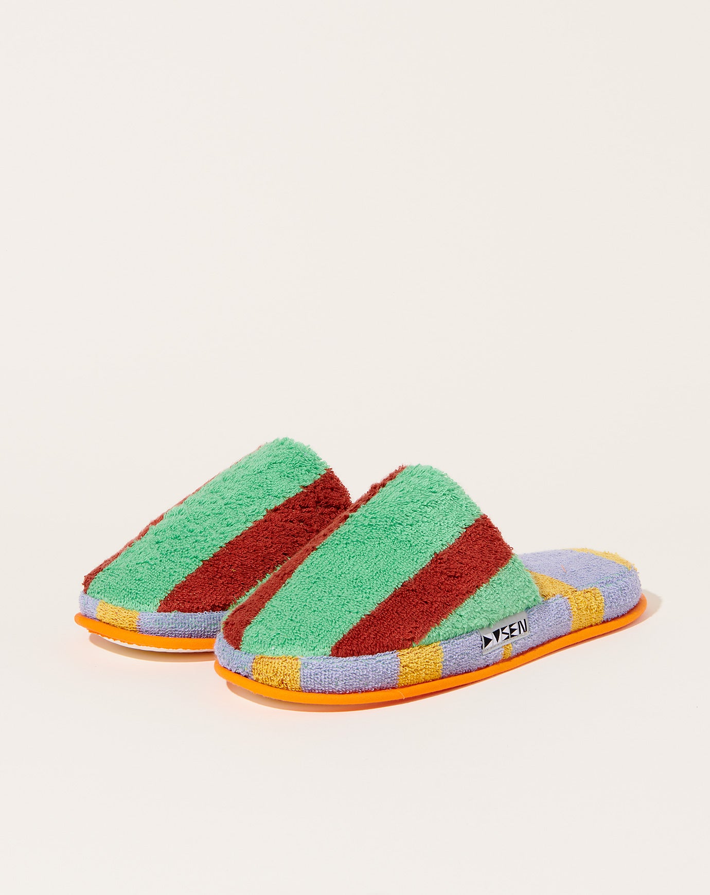 Dusen Dusen Terry Slippers in Nicolas Stripe