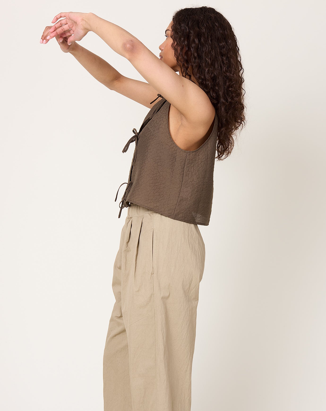 Eleph Anouk Bow Top in Brown