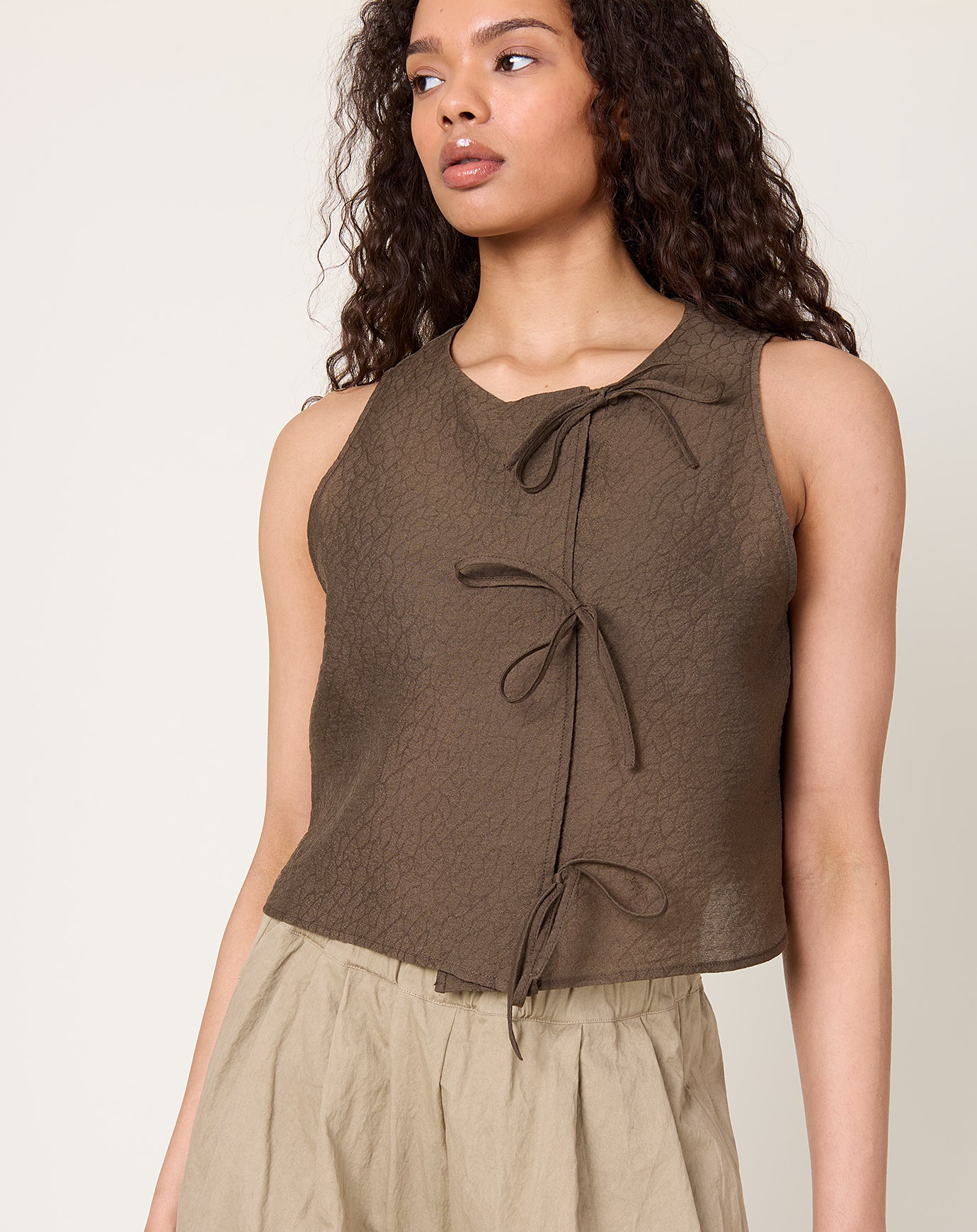 Eleph Anouk Bow Top in Brown